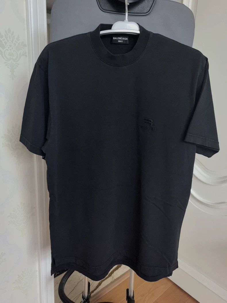 Balenciaga Balenciaga Washed old black grey short sleeves 2505-Nextarr Size US S / EU 44-46 / 1 - 1 Thumbnail