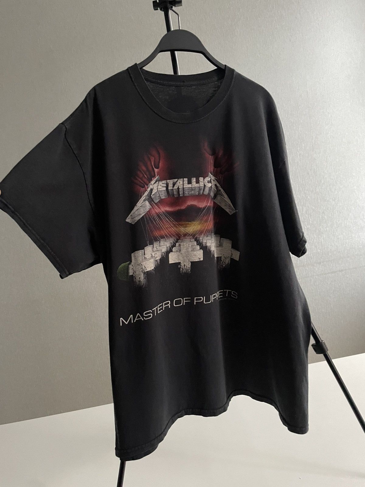 Metallica Metallica- 1986 Master Of Puppets: 2017 An Album Promo Tee Size US XL / EU 56 / 4 - 5 Thumbnail