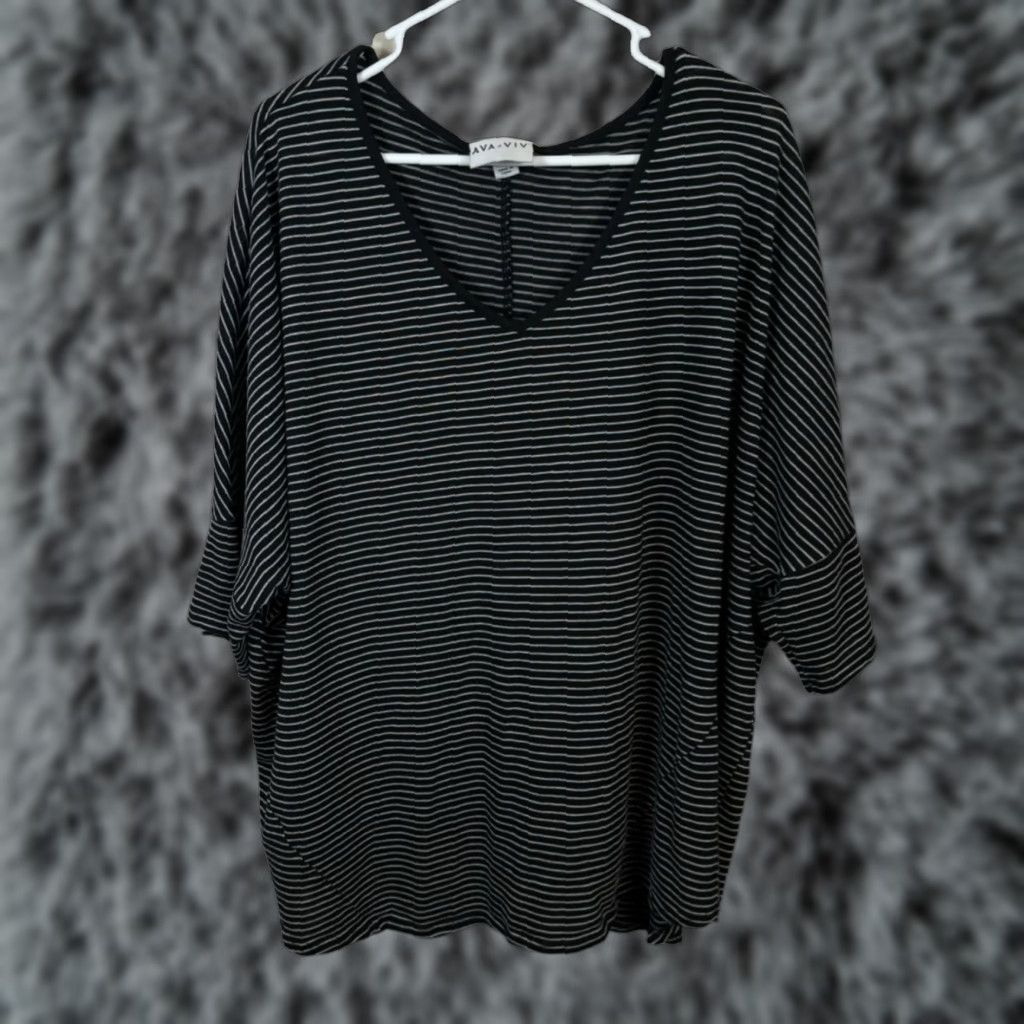 Vintage Ava & Viv Blouse Shirt Womens Plus 4X Black Striped V-Neck Long Sleeve Knit 4X Casual Workwear Essentials Bohemian Classic Mens Womens Girls Boys Size XXL / US 16-18 / IT 52-54 - 1 Thumbnail