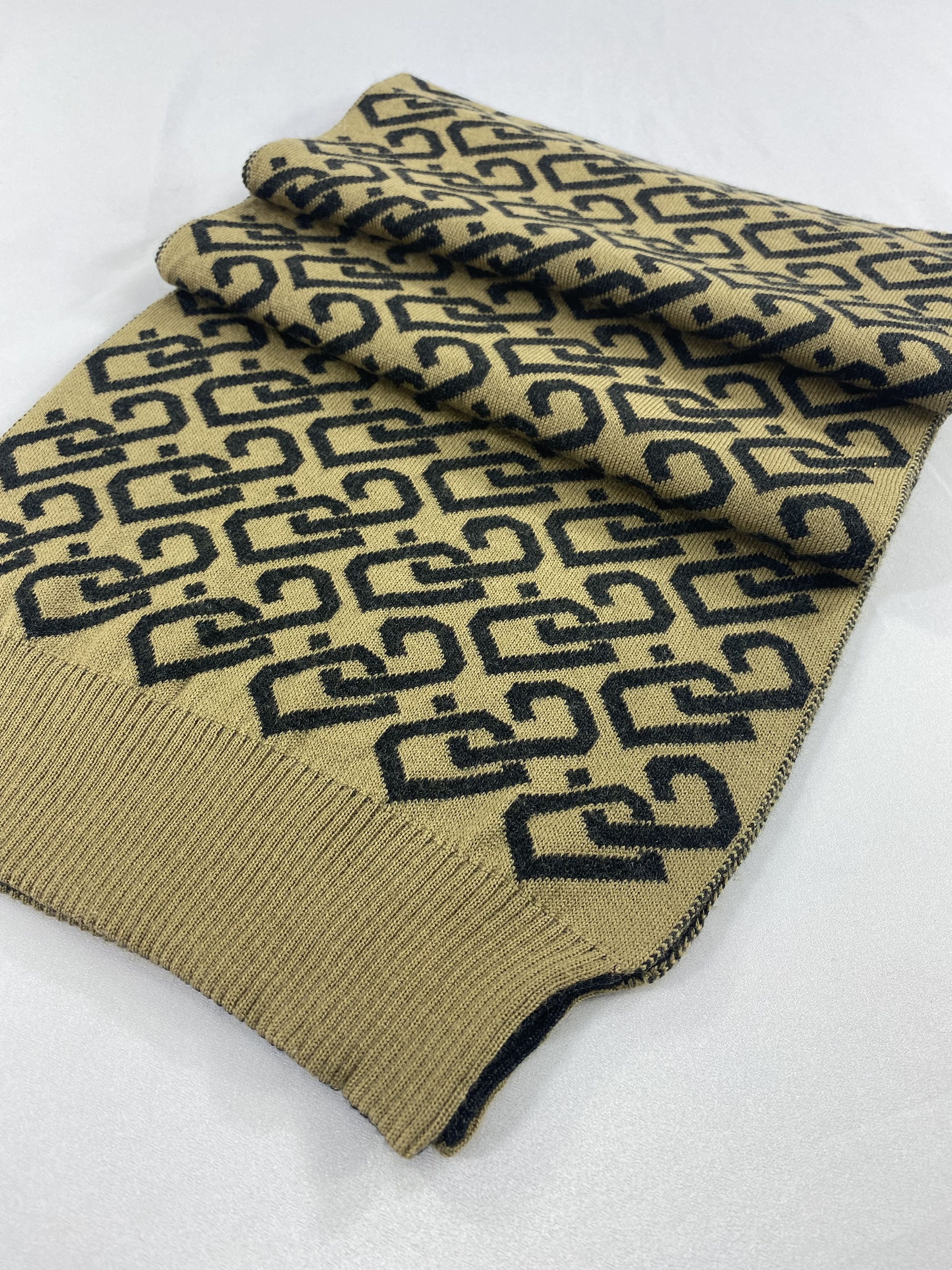 Dolce & Gabbana Dolce & Gabbana Monogram Scarf / Muffler / Neckwear Size ONE SIZE - 2 Thumbnail