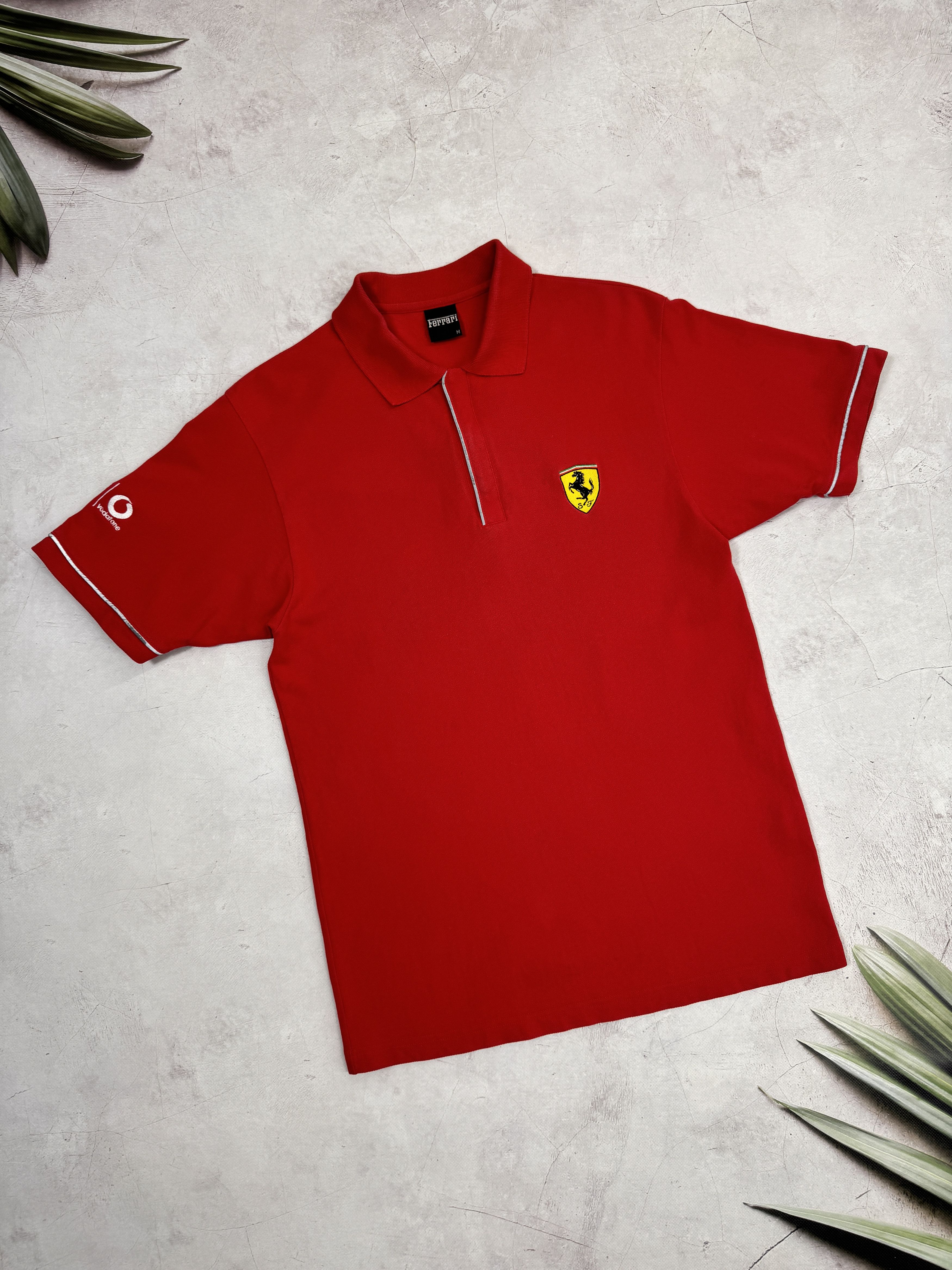 Ferrari × Formula 1 × Vintage 2000 Ferrari & Vodafone Polo T-Shirt Racing Formula1 Team Size US M / EU 48-50 / 2 - 1 Thumbnail
