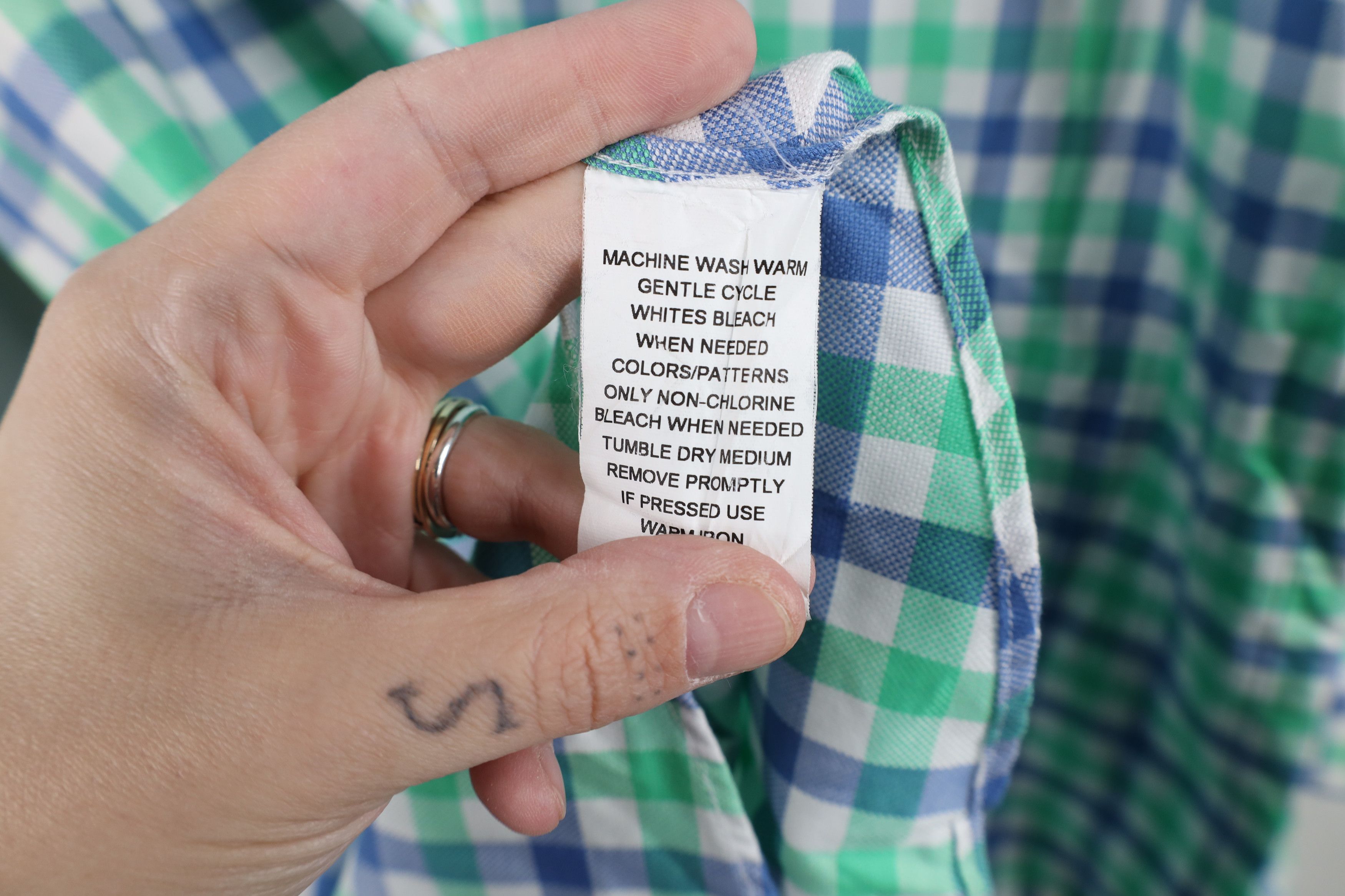 Allen Edmonds Allen Edmonds Free Single Needle Tailored Button Down Shirt Size US L / EU 52-54 / 3 - 11 Thumbnail