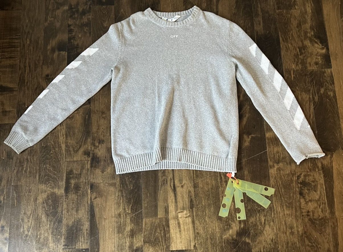 Off-White Off-White Diag Arrow Knit Crewneck Light Grey White Size US XXL / EU 58 / 5 - 1 Thumbnail