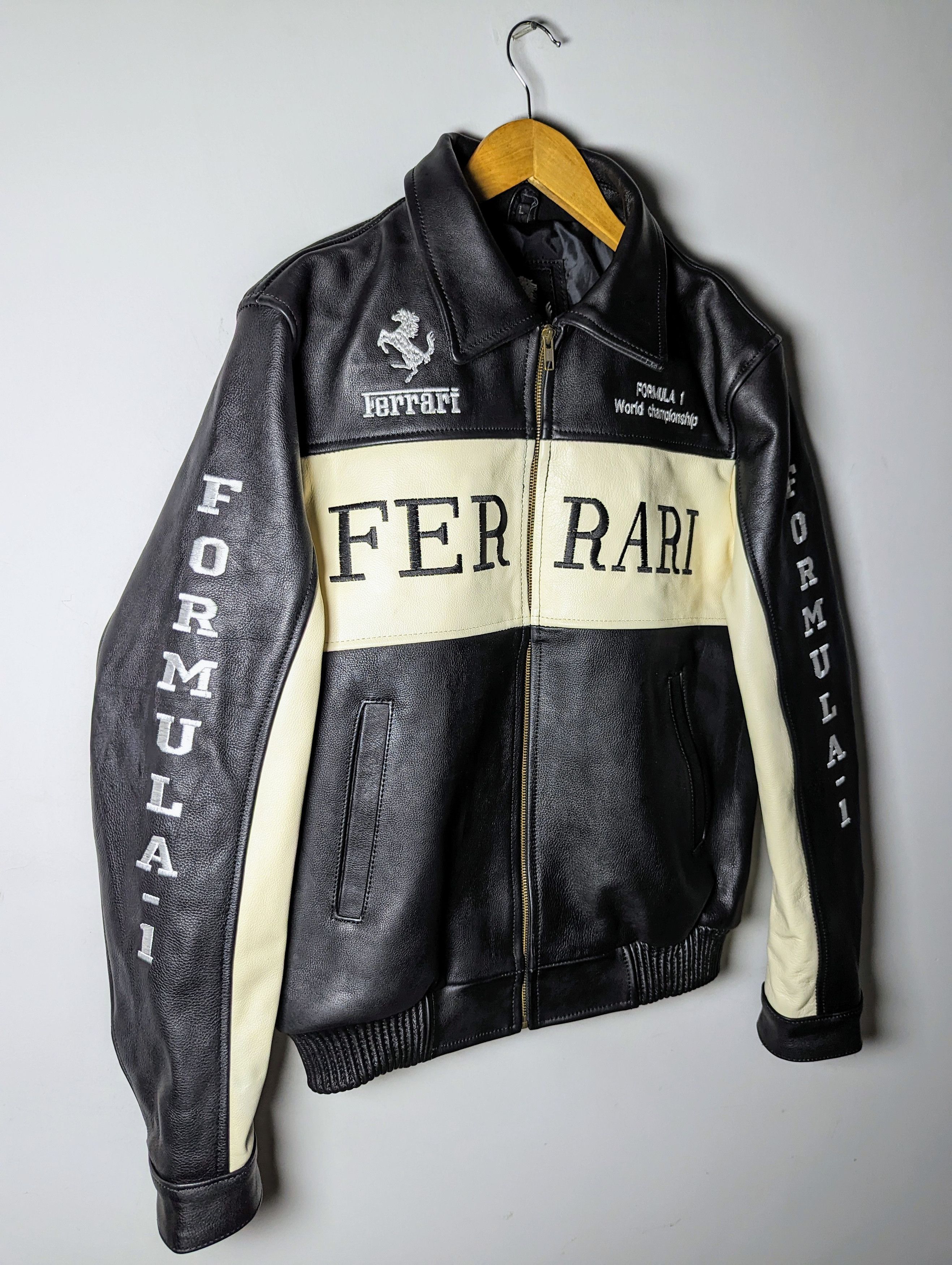 Ferrari 🔥 FERRARI 🔥 RACING LEATHER JACKET BOMBER FIT Size US L / EU 52-54 / 3 - 6 Thumbnail