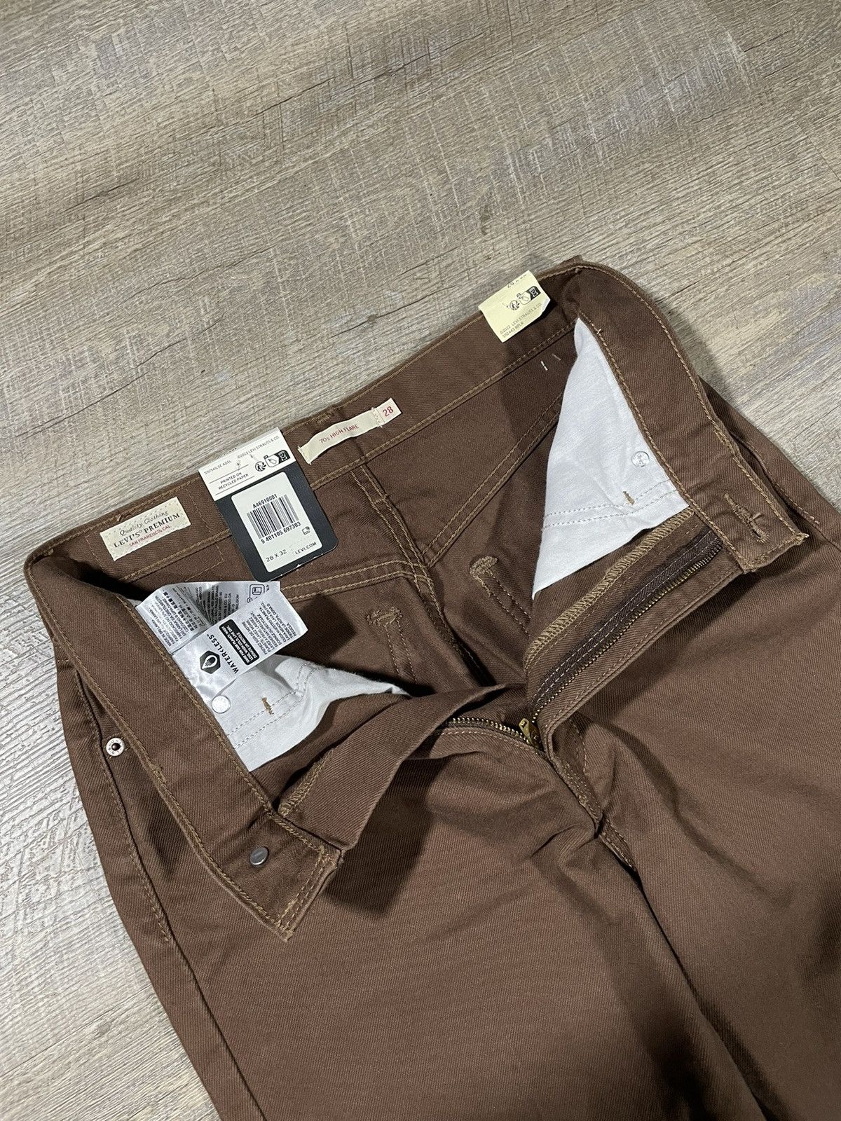 Levi's × Vintage Levi’s Women’s Jeans – 70s Movin’ Size 28" / US 6 / IT 42 - 4 Thumbnail