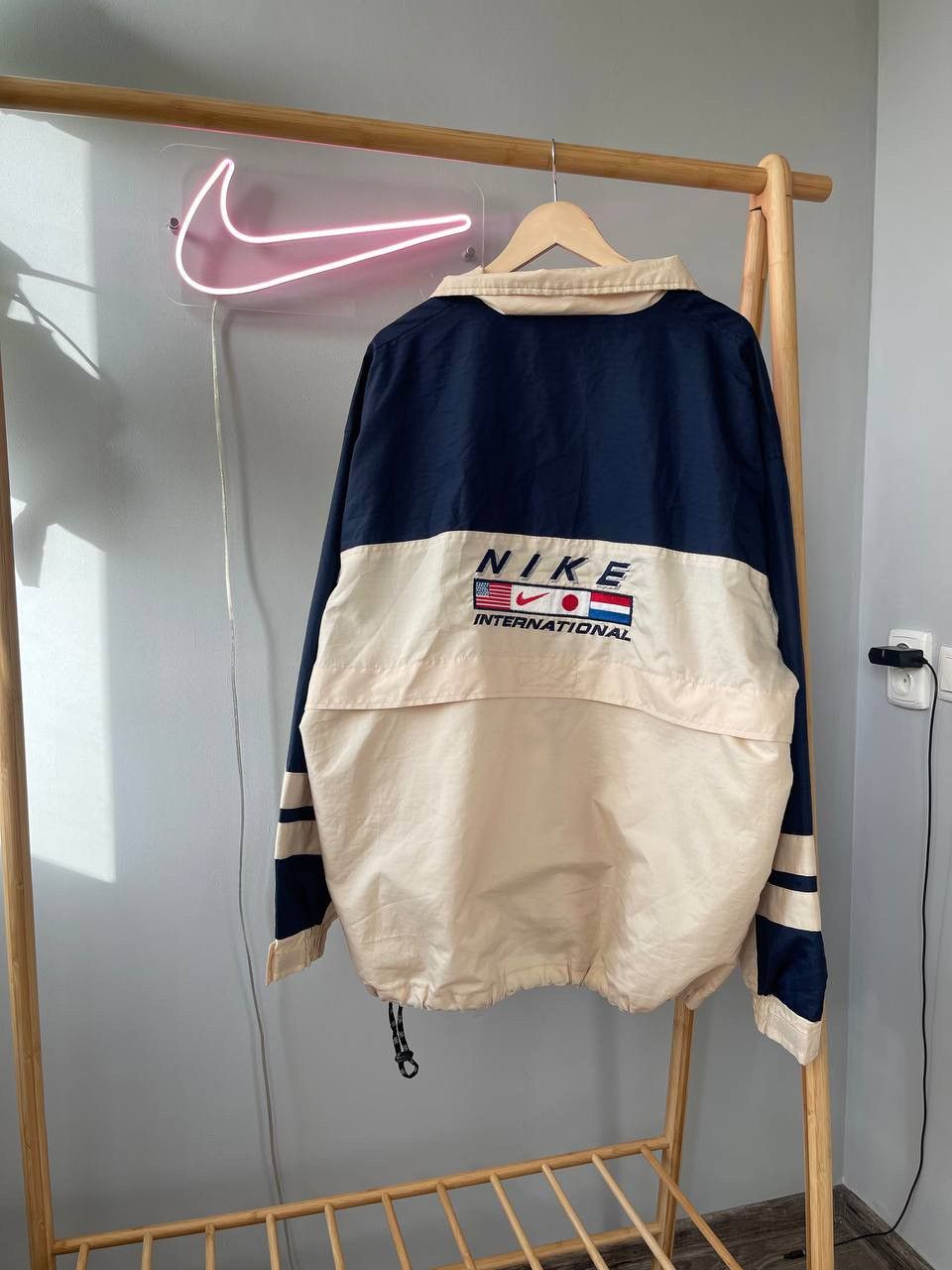 image of Nike International Flags Crewneck Light Jacket Vintage in Grey, Men's (Size 2XL)
