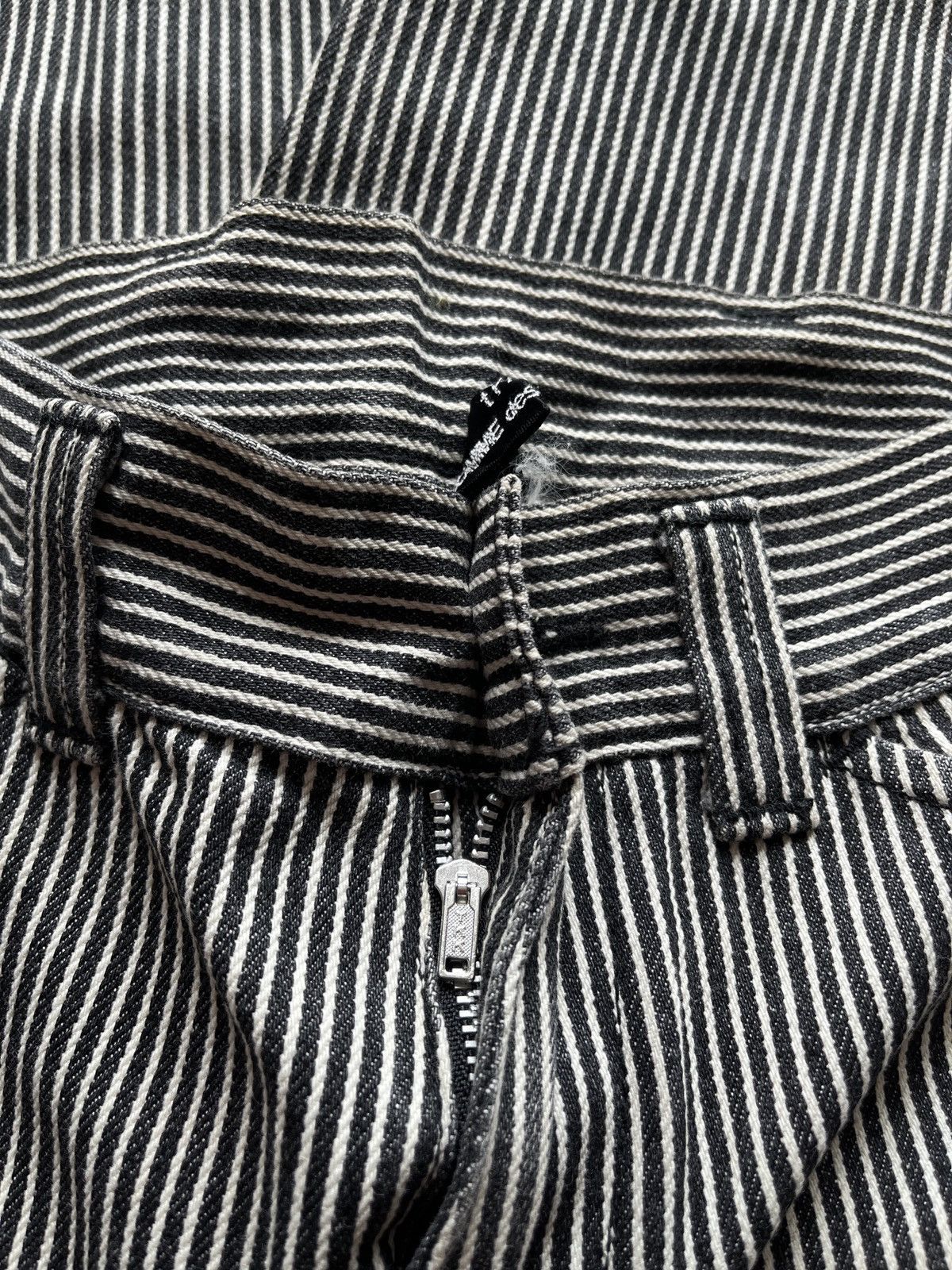 Comme des Garcons AD2003 COMME DES GARCONS Stripe Hickory Cut Short Pants Size US 28 / EU 44 - 4 Thumbnail