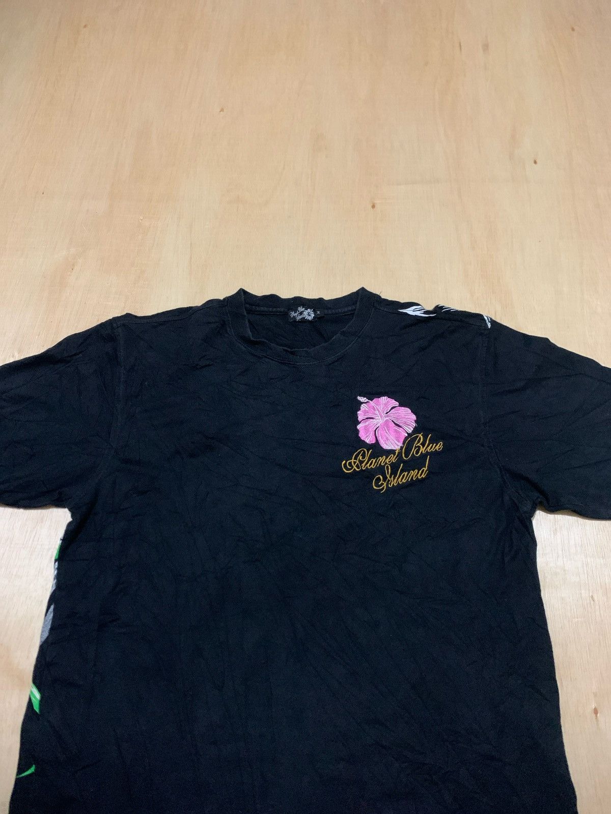 Japanese Brand × Vintage Vintage Y2k Flower Blanet Blue Island Tshirt Size US M / EU 48-50 / 2 - 4 Thumbnail