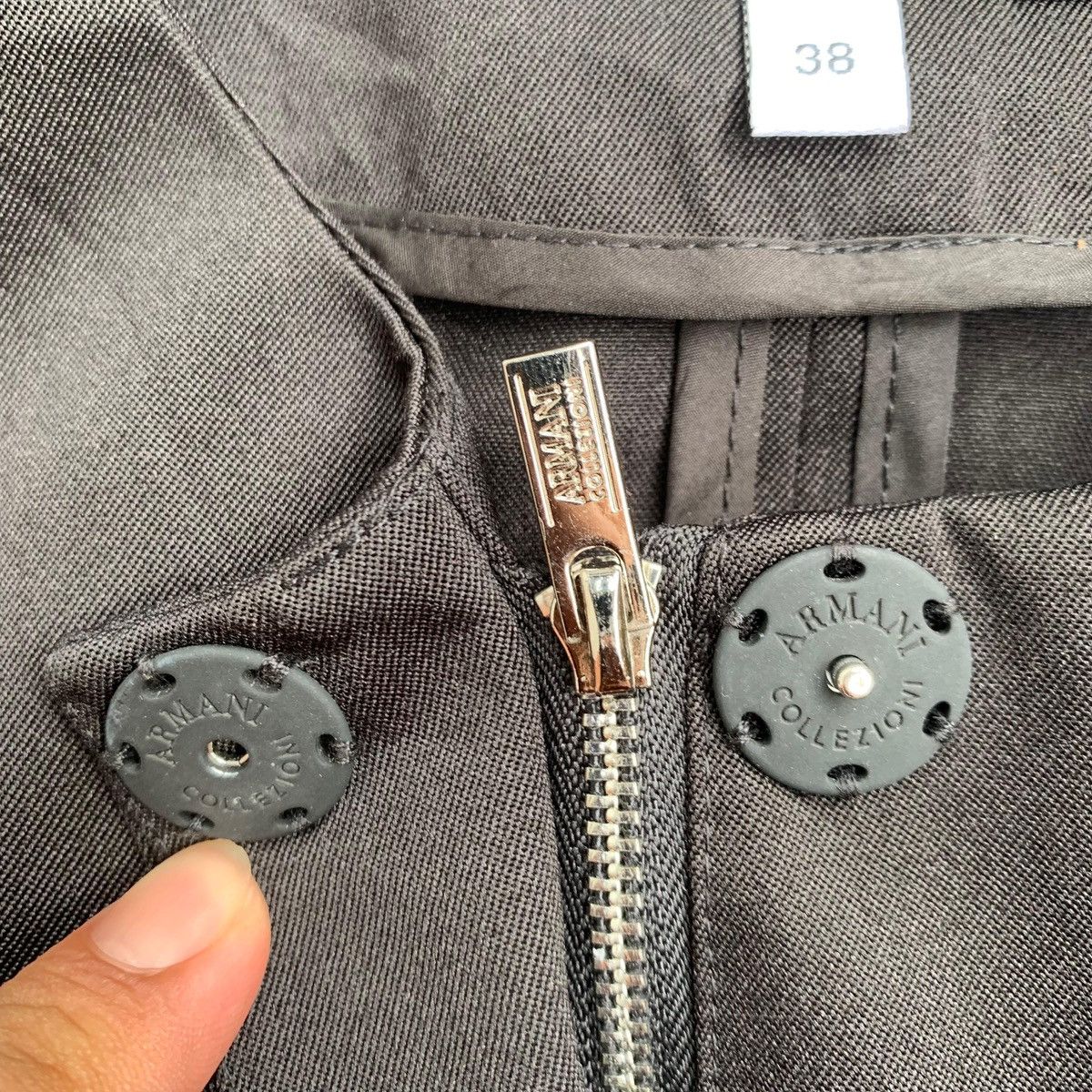 Armani Collezioni Armani Collezioni Blazzer Size XS / US 0-2 / IT 36-38 - 4 Thumbnail