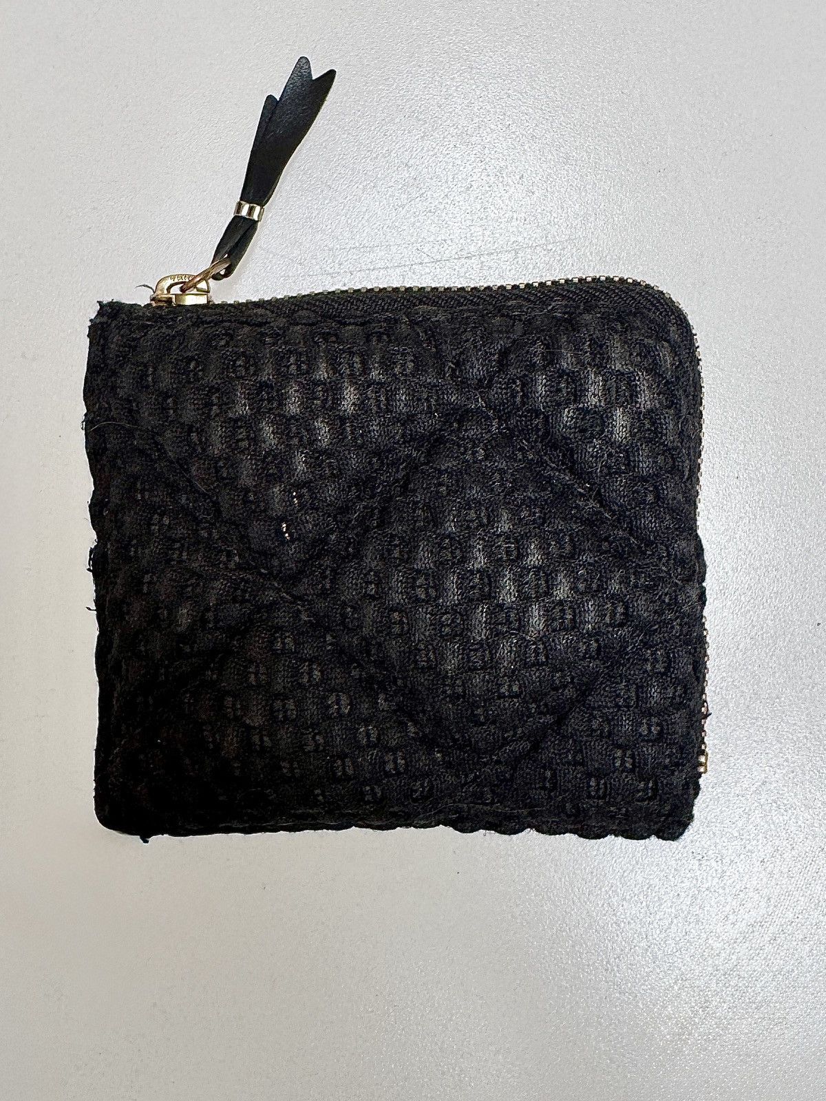 Comme des Garcons Comme des Garçons Puffy Wallet Size ONE SIZE - 1 Thumbnail