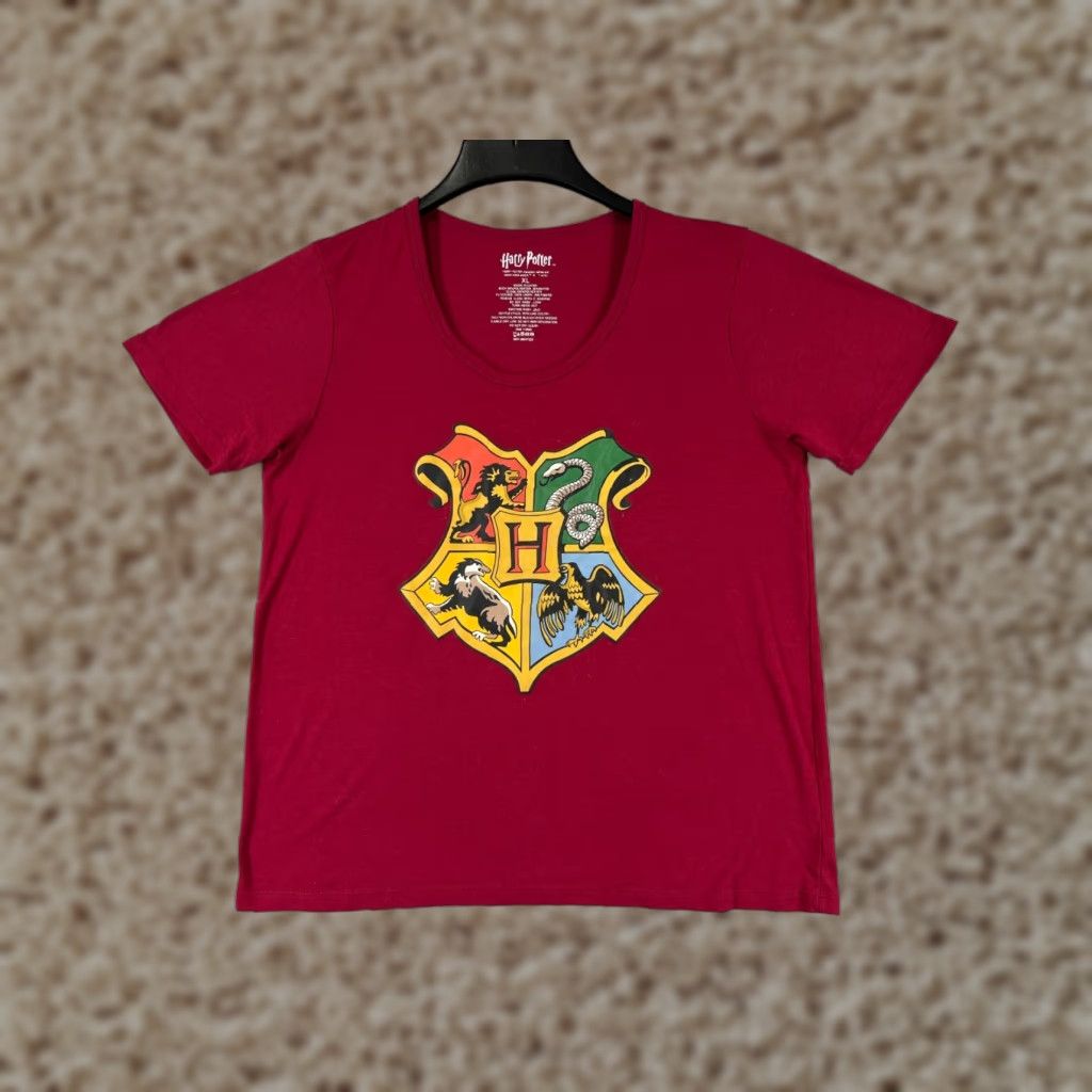 Vintage Harry Potter Shirt Womens XL Red Scoop Neck Polyester Blend Size XL / US 12-14 / IT 48-50 - 1 Thumbnail