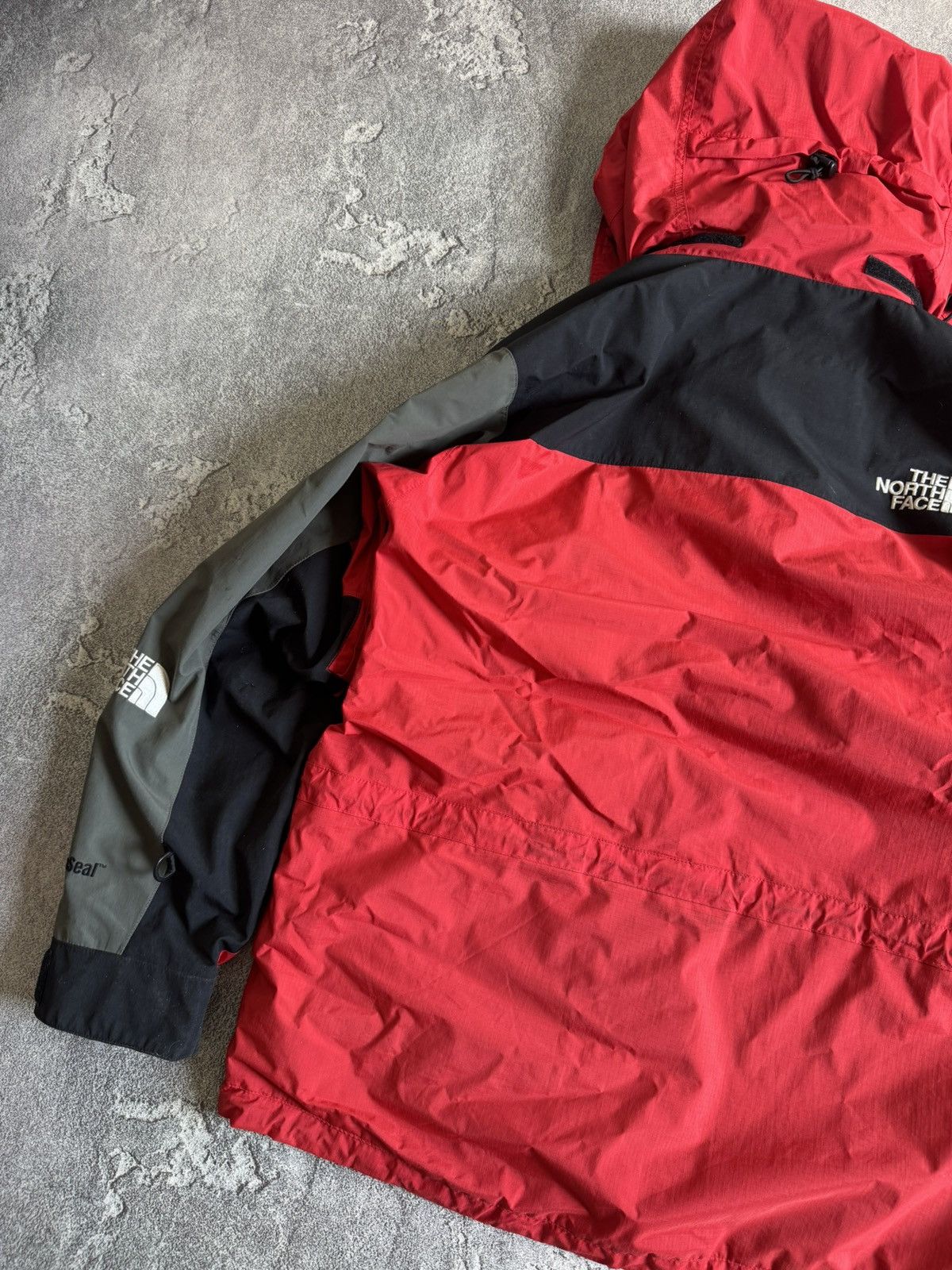 The North Face × Vintage The North Face M TNF goretex jacket zip vintage parka 90s Size US M / EU 48-50 / 2 - 21 Thumbnail
