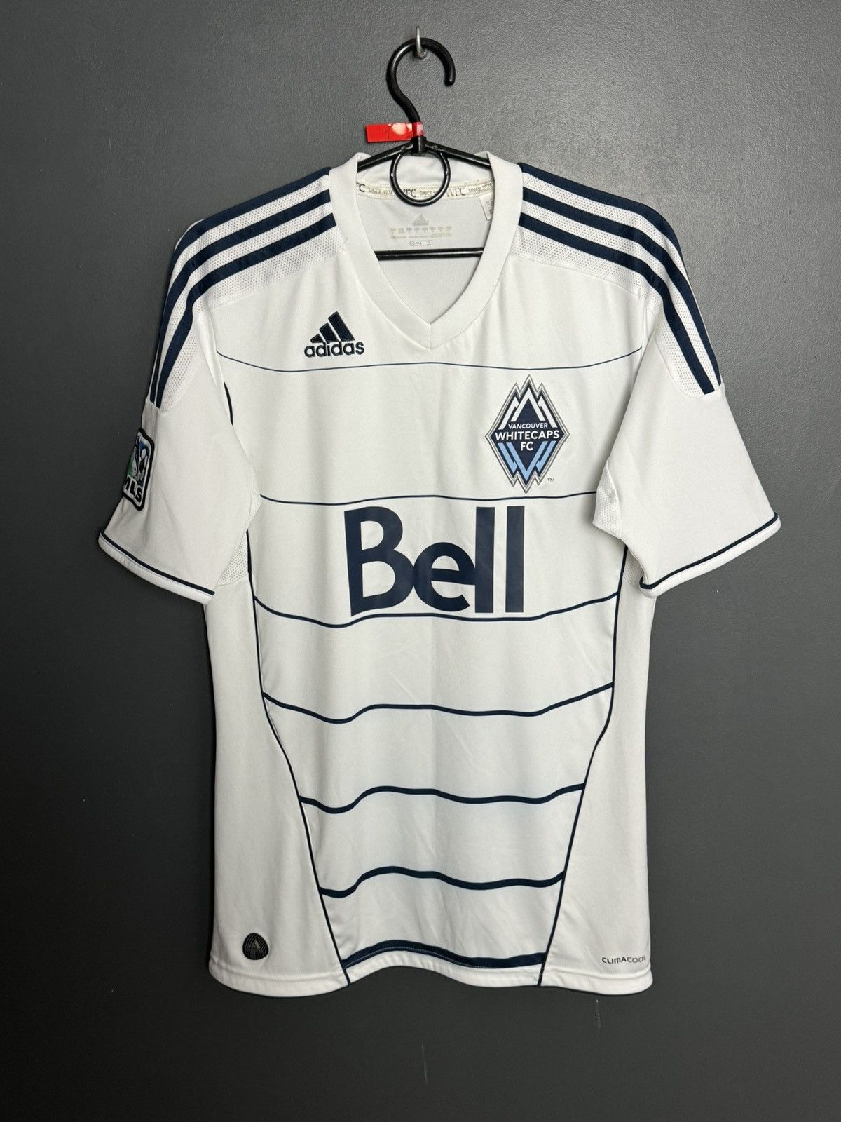 Adidas Vancouver Whitecaps 10/11 Home Football Jersey T-Shirt Size US S / EU 44-46 / 1 - 1 Thumbnail