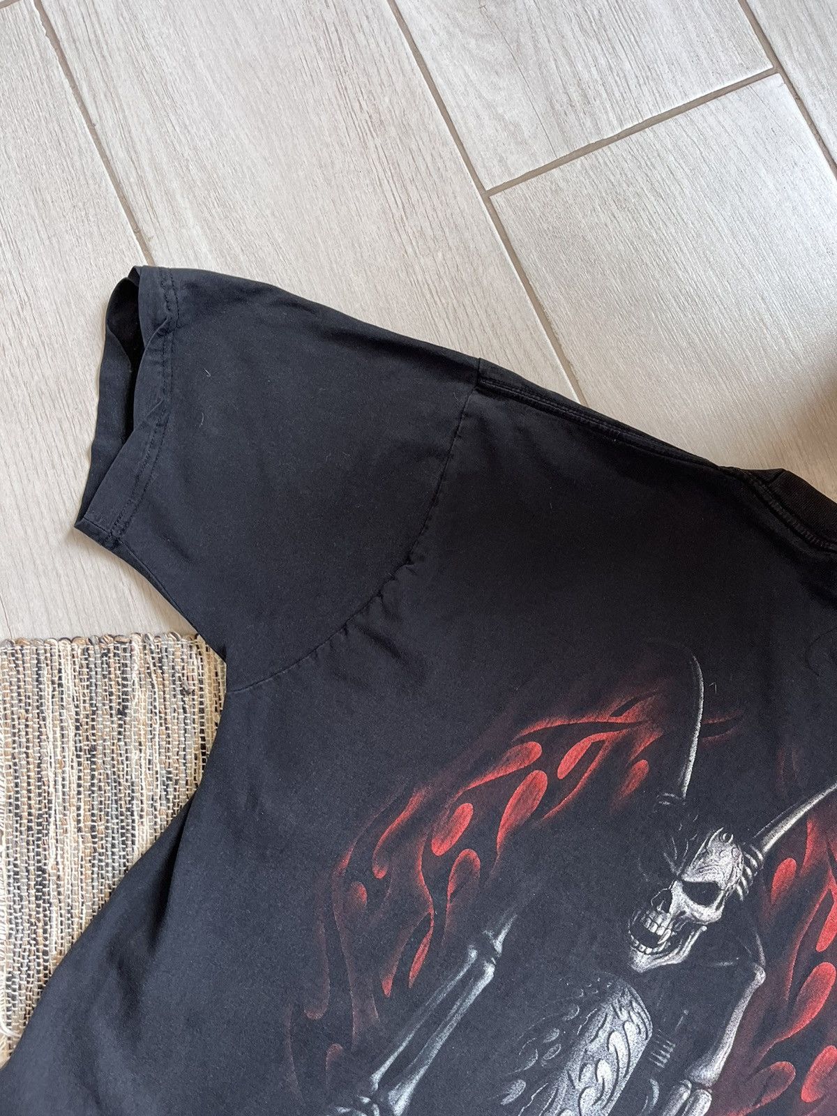 Band Tees × Vintage Spiral T-shirt Gothic rock vintage faded logo Size US L / EU 52-54 / 3 - 8 Thumbnail