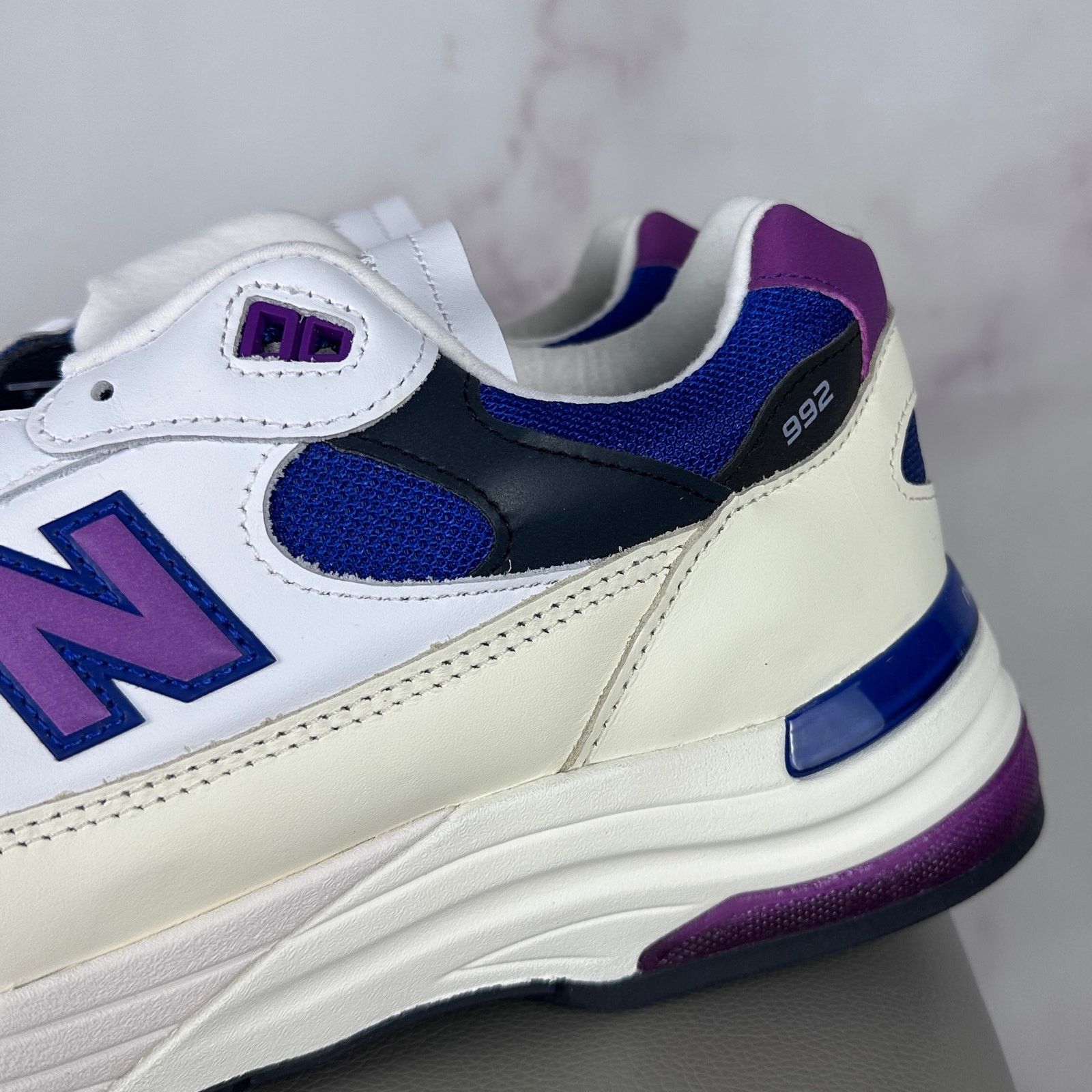 New Balance 992 MiUSA White Royal Purple Fuchsia Size US 11.5 / EU 44-45 - 2 Thumbnail