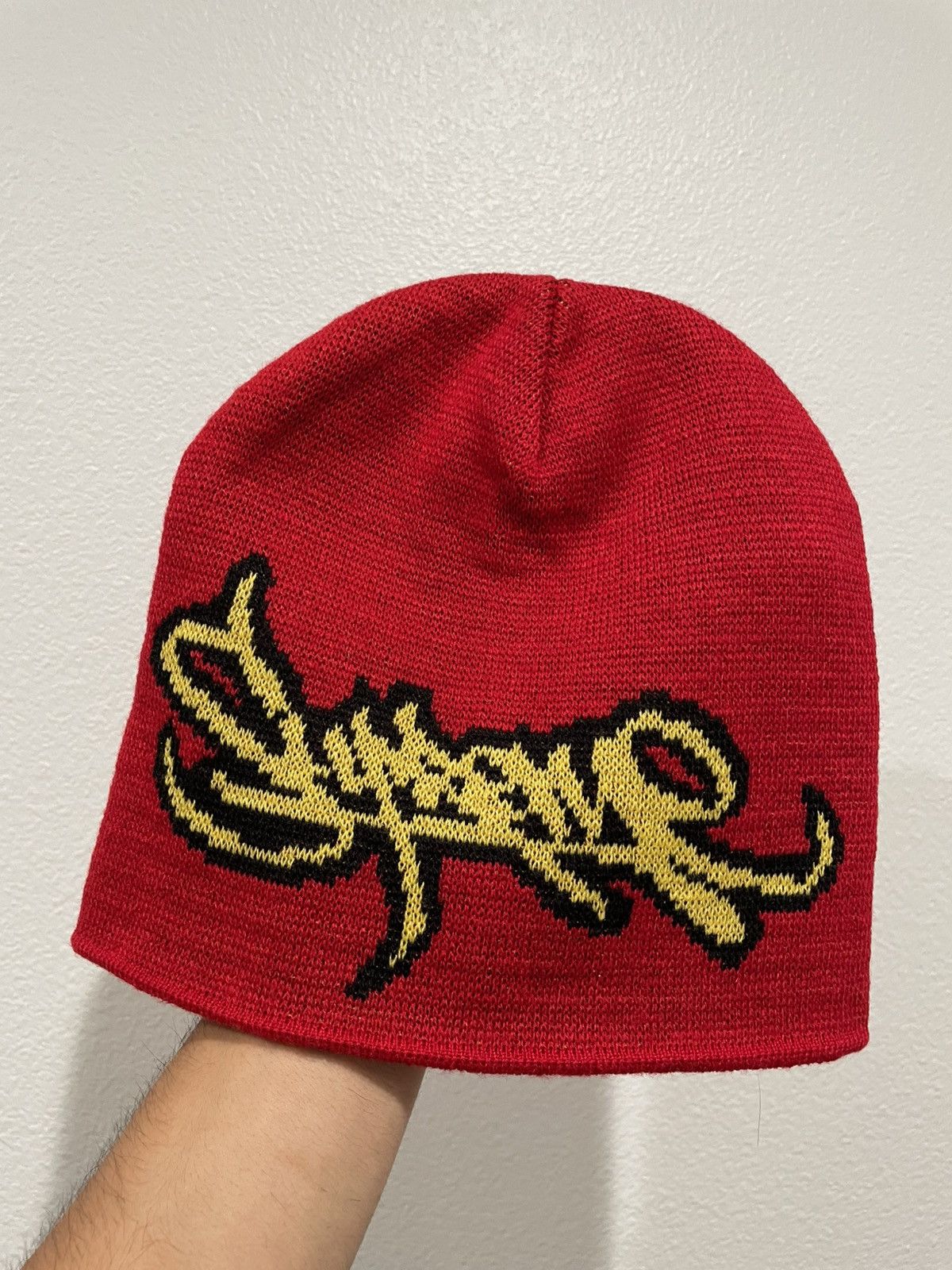 Supreme Supreme Tag Logo Beanie Size ONE SIZE - 1 Thumbnail