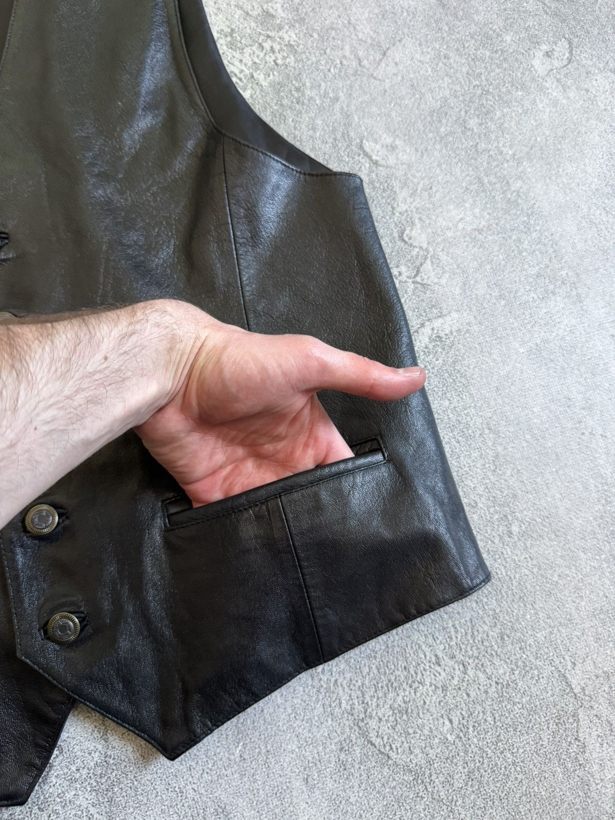 Genuine Leather Retro leather vest S/size vintage western style avantgarde Size US S / EU 44-46 / 1 - 4 Thumbnail