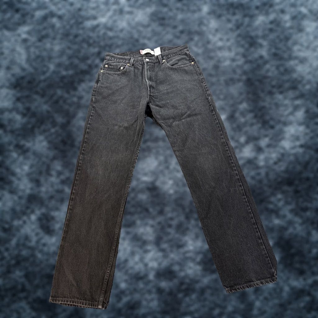 Levi's VTG Levi's 505 Regular Fit Jeans Mens 36x33 Faded Black Denim 90s Straight 5-Pocket USA Shirt? Size US 36 / EU 52 - 1 Thumbnail