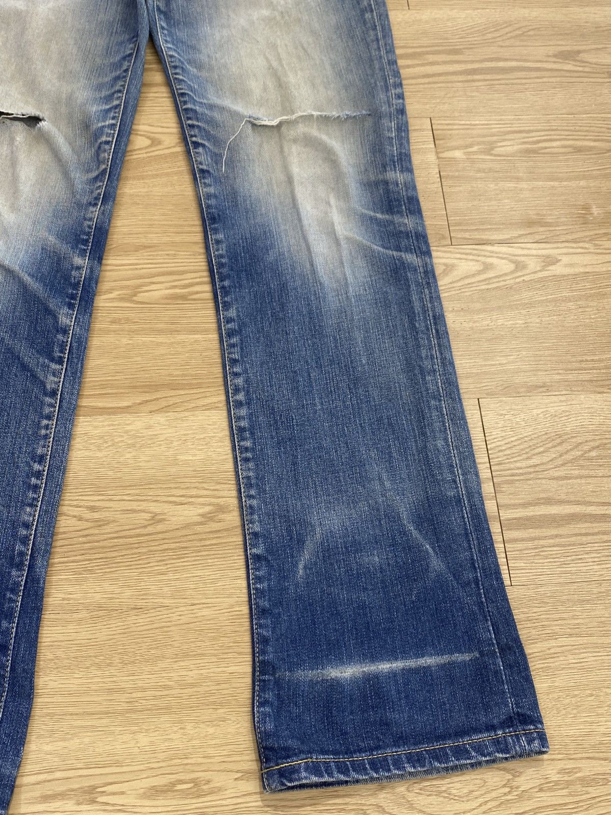 Edwin Blue Trip Edwin Blue Wash Style Distress Jeans Size US 29 - 6 Thumbnail