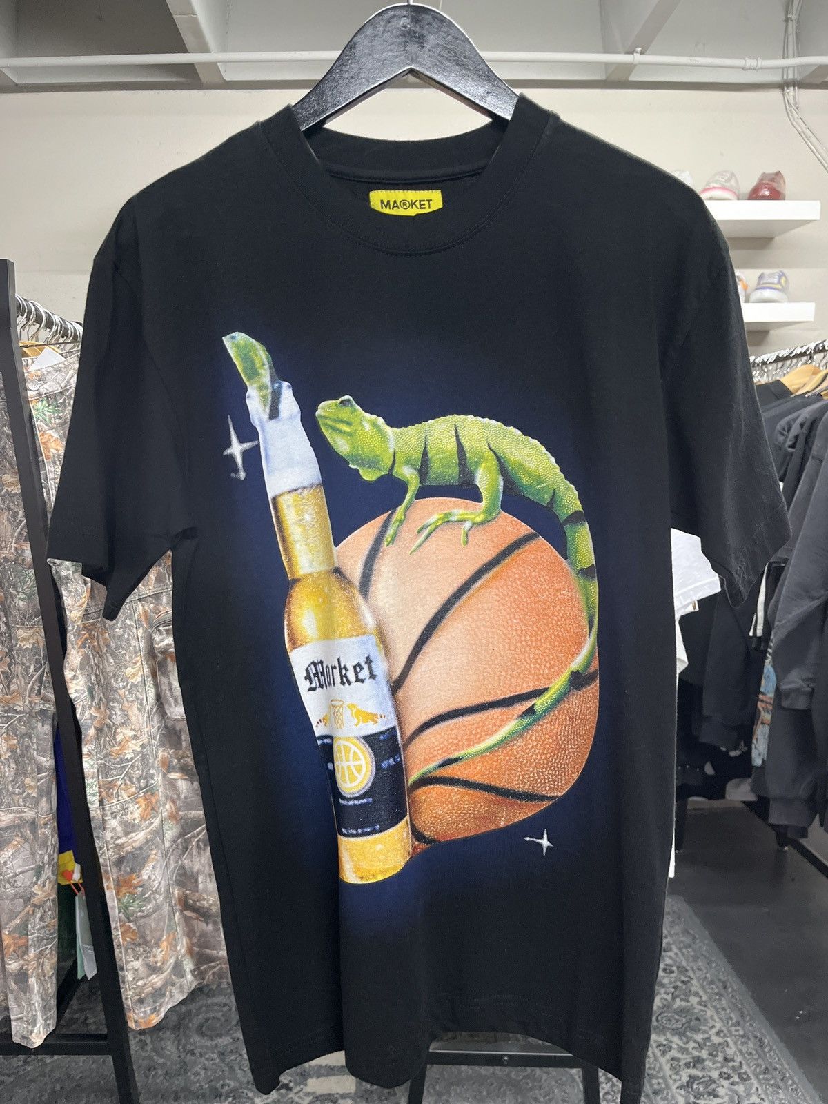 Market Chinatown Market Refreshing Lizard Tee Black Size US S / EU 44-46 / 1 - 1 Thumbnail