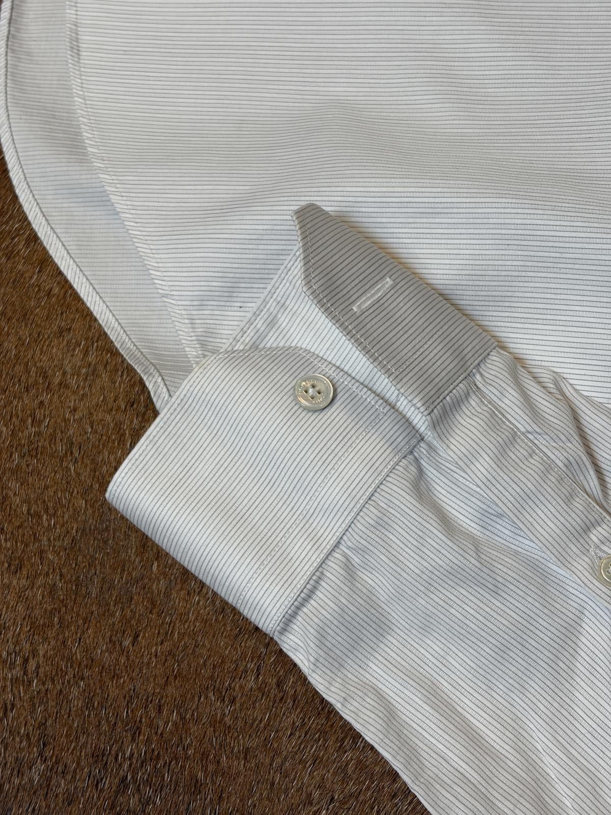 Louis Vuitton Louis Vuitton White Pinstripe Shirt Size US M / EU 48-50 / 2 - 7 Thumbnail