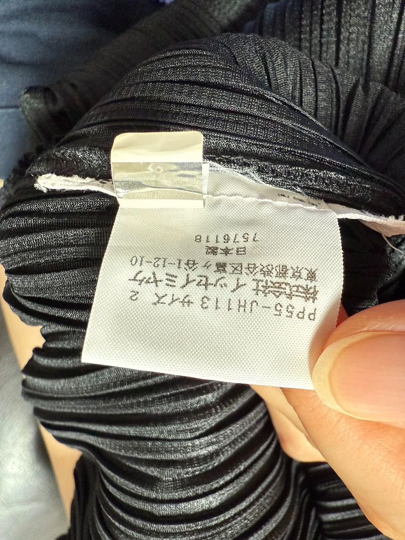 Issey Miyake Issey Miyake size:2 Dark grey pleated dress Size S / US 4 / IT 40 - 4 Thumbnail