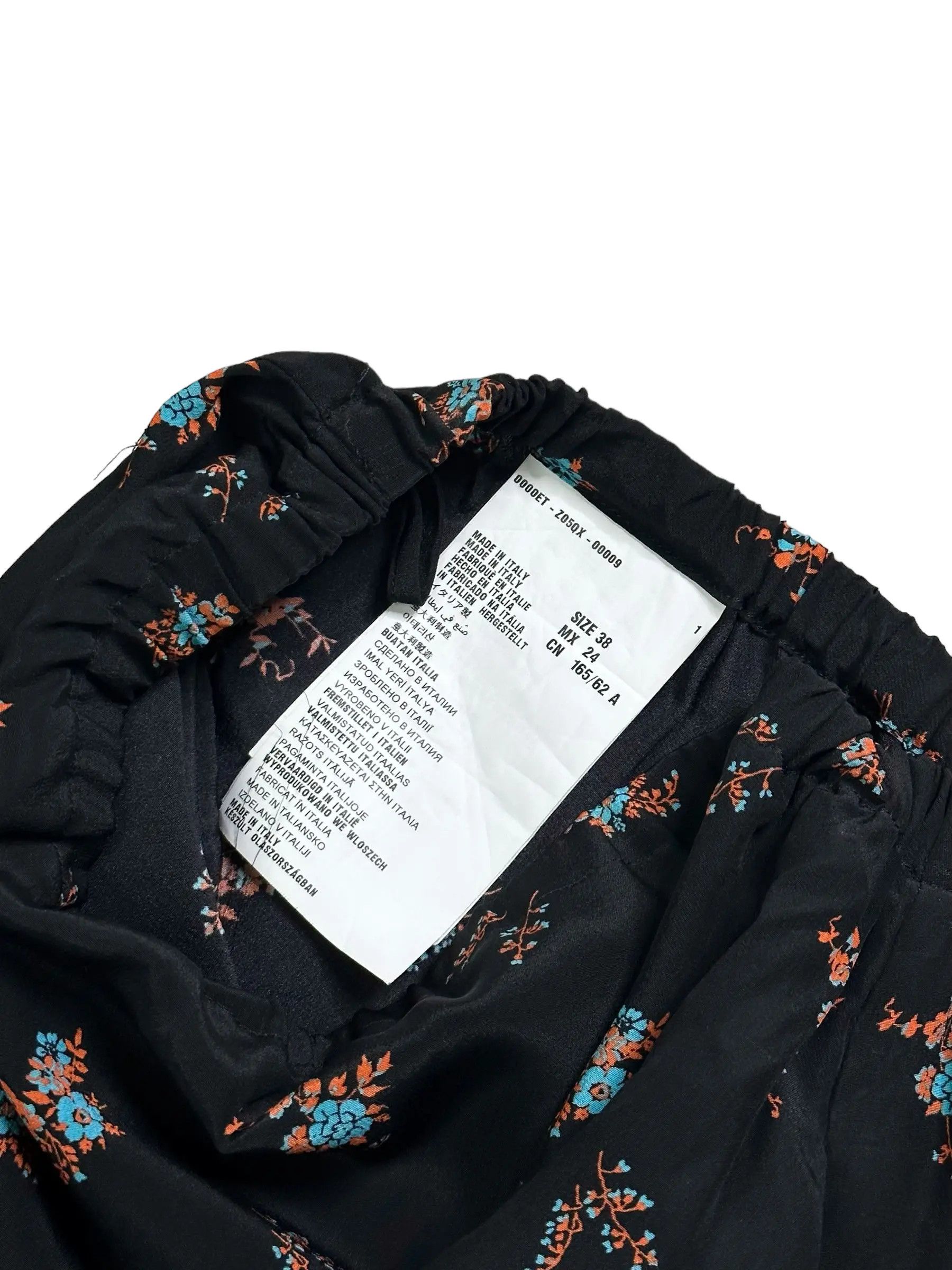 Miu Miu Miu Miu flowers print skirt Size 38" / US 16 / IT 52 - 2 Thumbnail