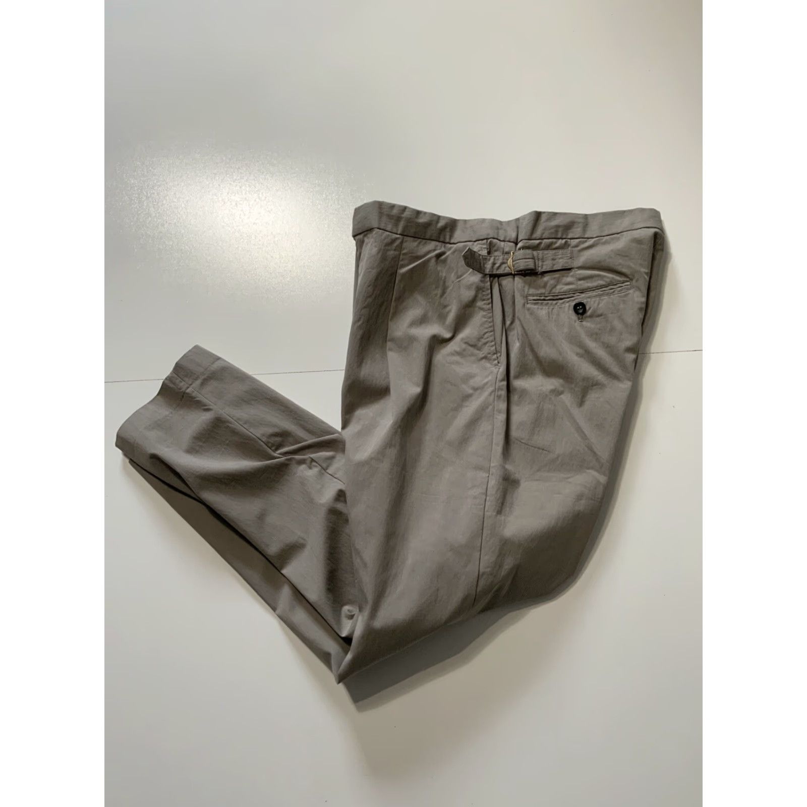 Vintage XX Four XXIV Japan Belted Strap Gray Pleated Japanese Chino Trouser Pants Sz. L Womens Pants Belted Strap Gray Pleated Chino Width 8 Inseam 28 Inseam Size US 33 - 2 Thumbnail