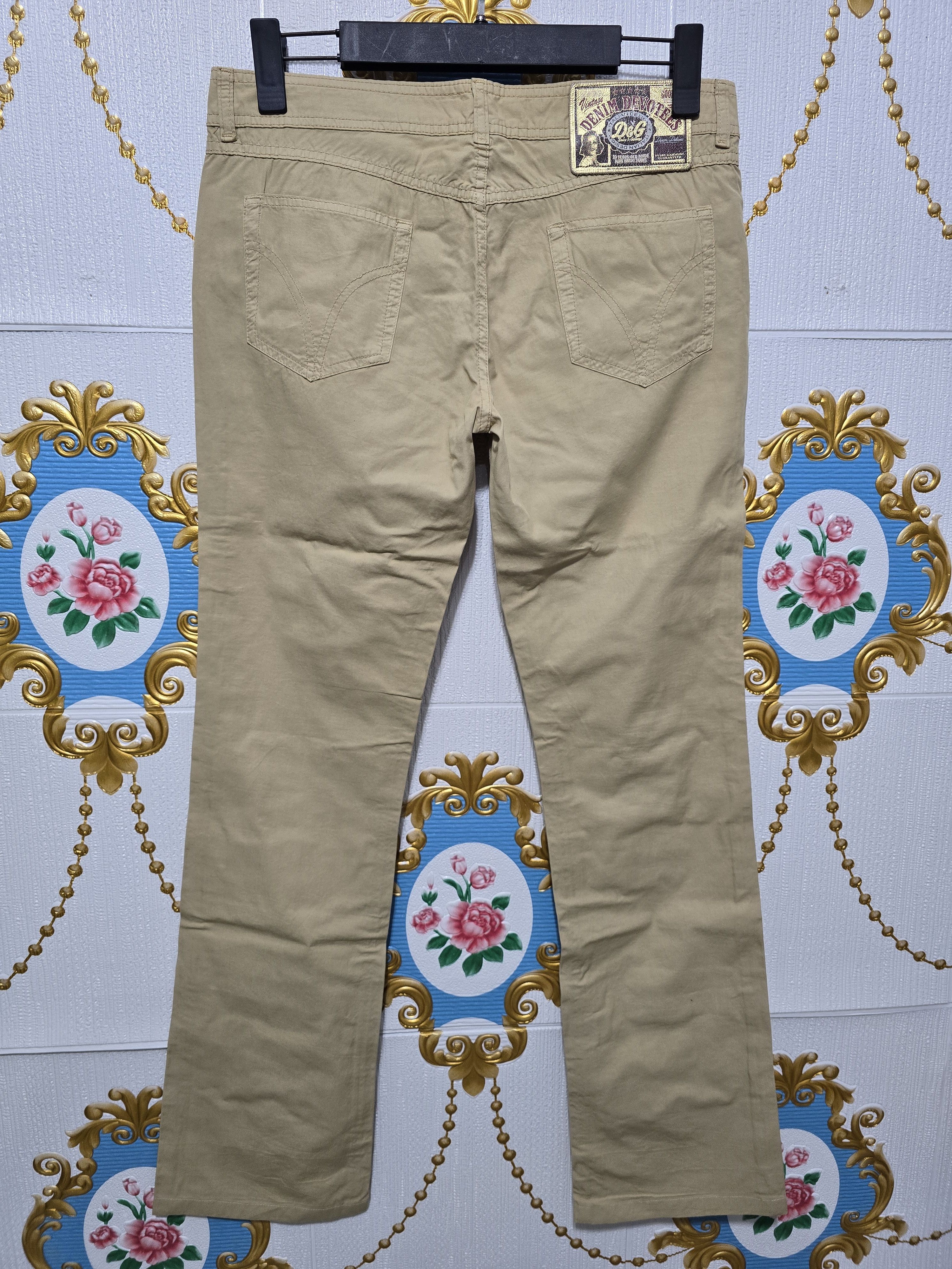 Dolce & Gabbana Vintage DOLCE & GABBANA Devotees Women’s W30 LIKE NEW Size 30" / US 8 / IT 44 - 8 Thumbnail