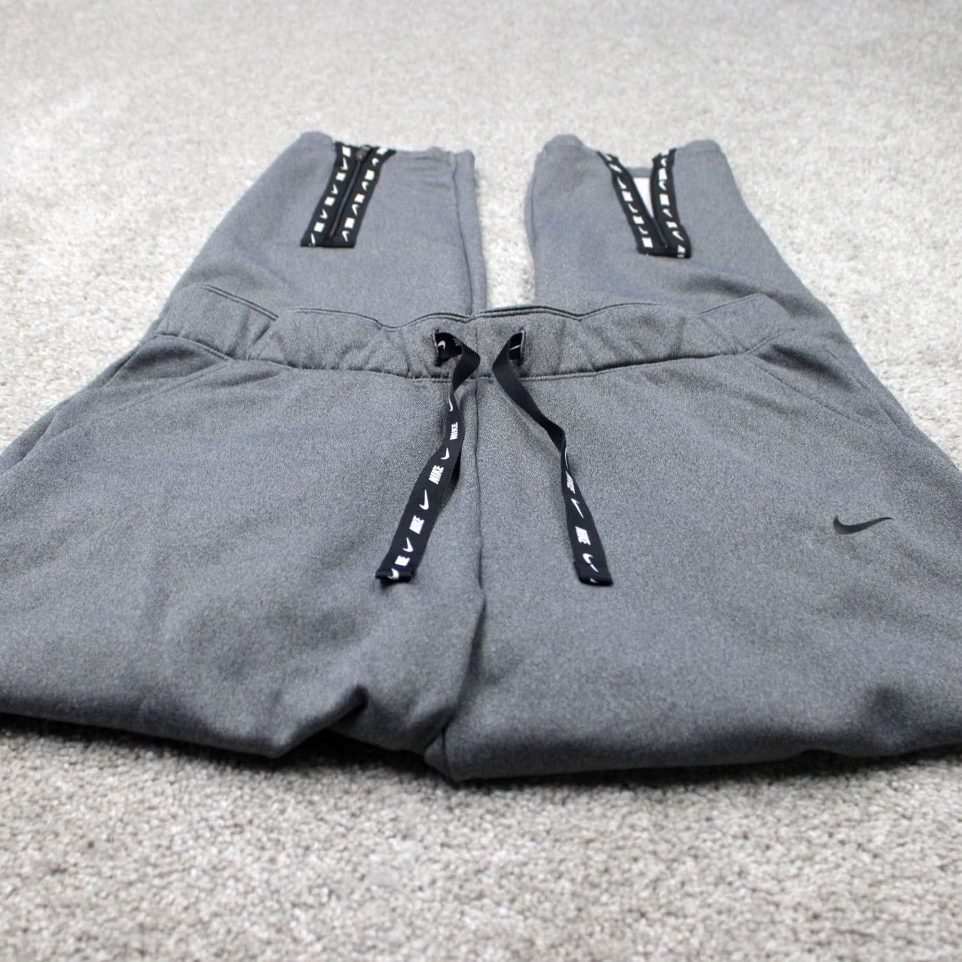 Nike Nike Pants Womens Medium Gray Therma Fleece Jogger Size 32" / US 10 / IT 46 - 2 Thumbnail