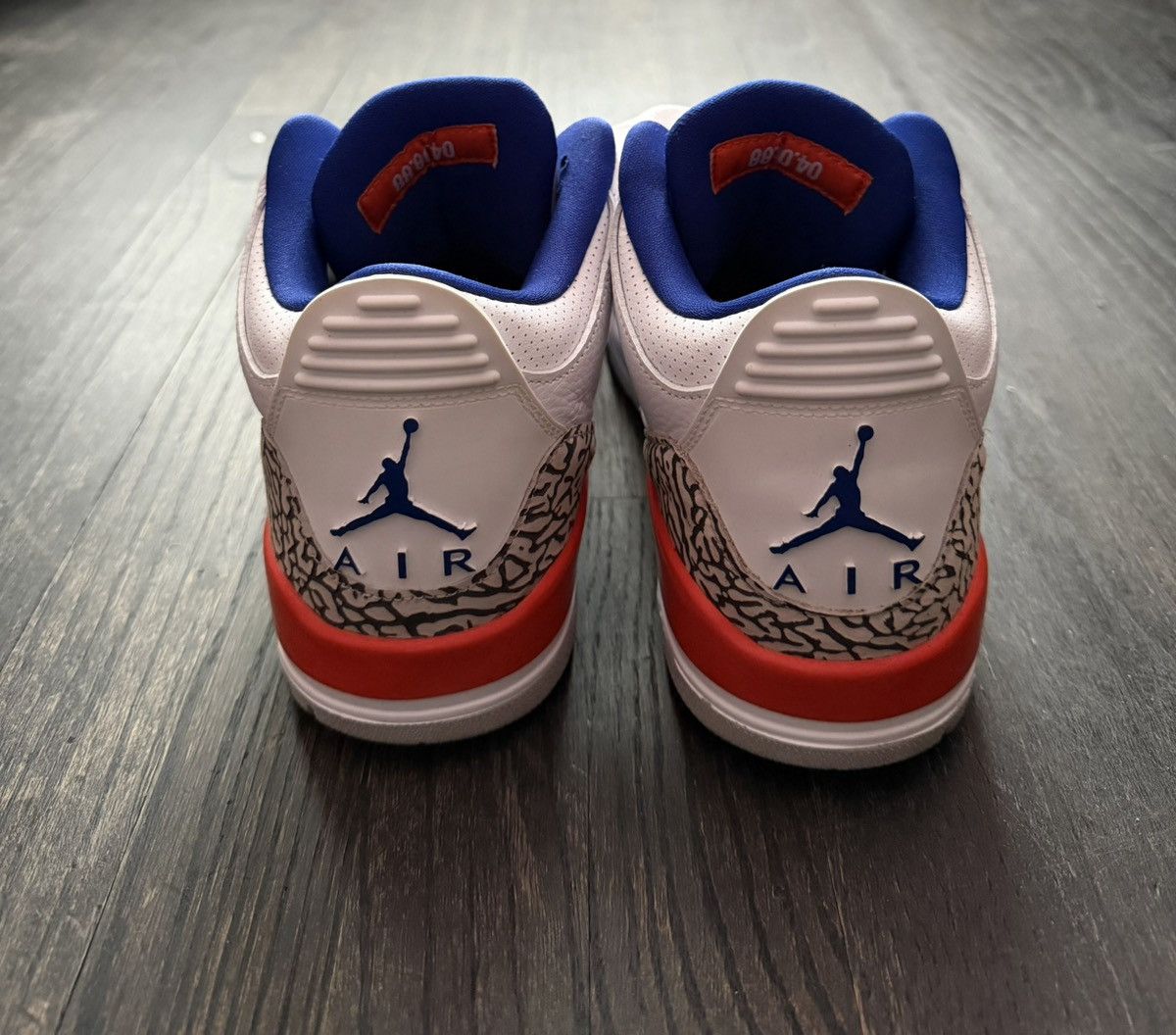 Nike Jordan 3 Retro Knicks Size US 9.5 / EU 42-43 - 4 Thumbnail