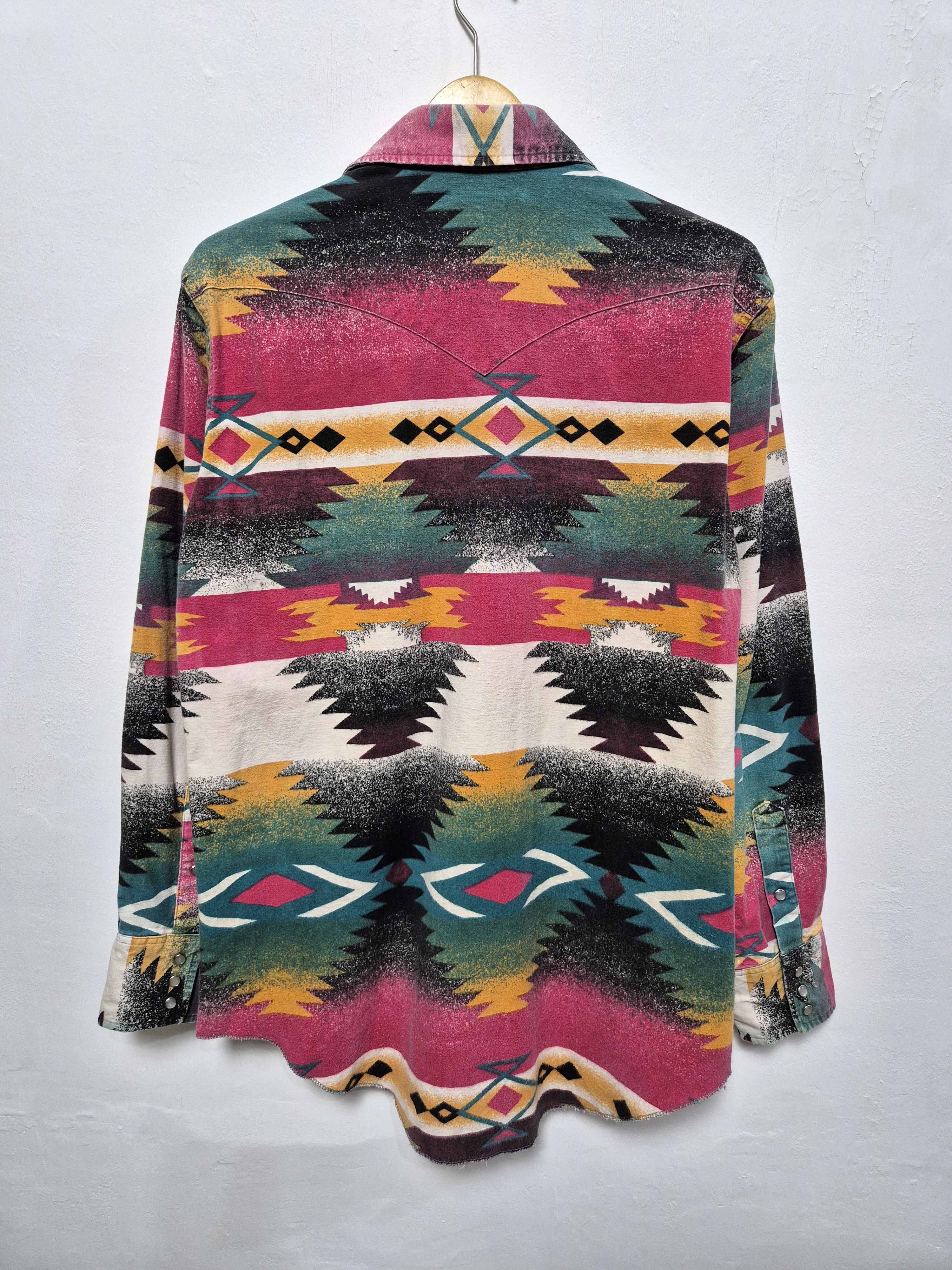 Vintage × Wrangler Vintage Wrangler Shirt Navajo Pattern Size US M / EU 48-50 / 2 - 4 Thumbnail