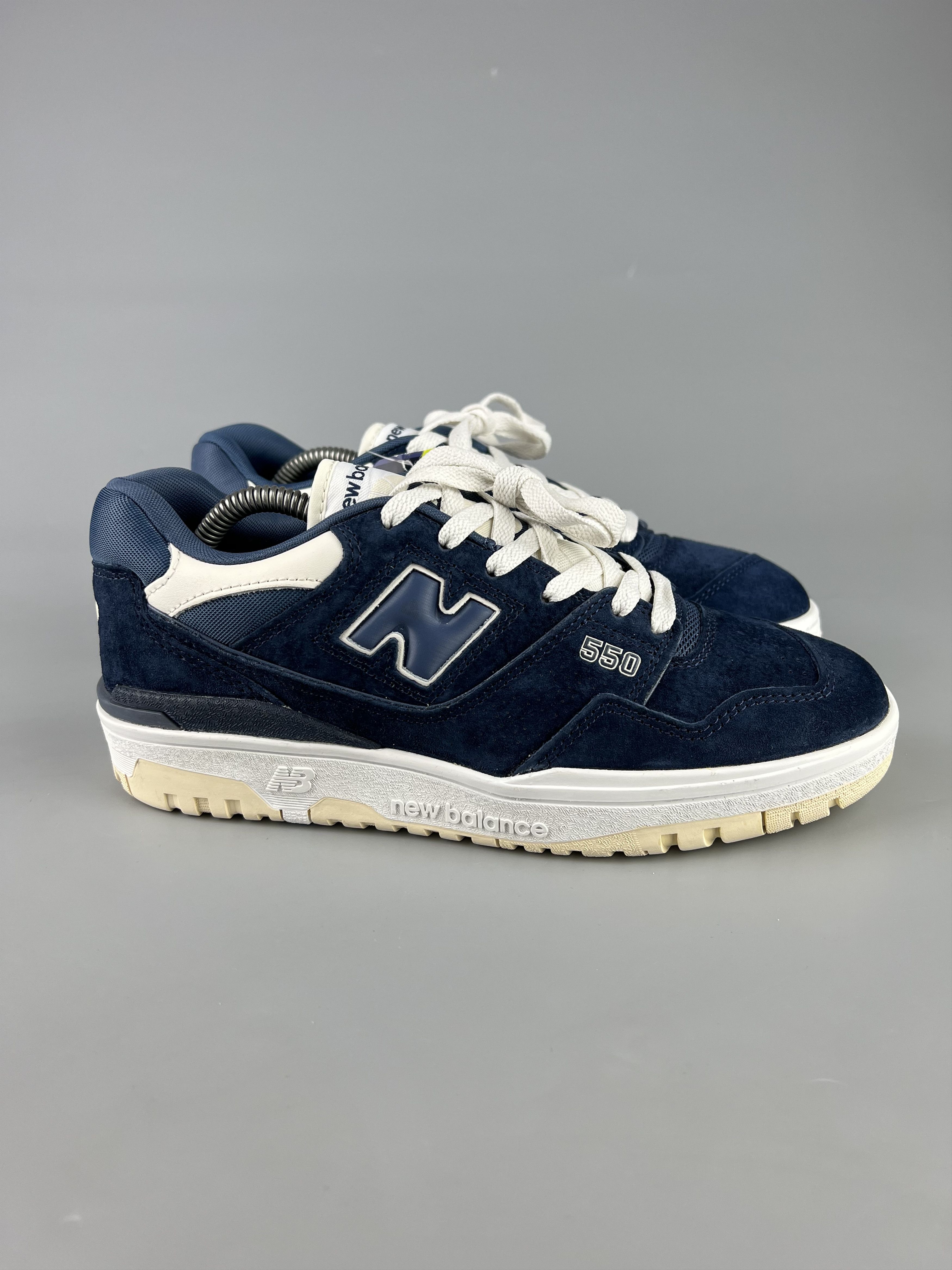 New Balance New Balance 550 Men's Navy Blue Suede Sneakers Size US8 Size US 8 / EU 41 - 1 Thumbnail