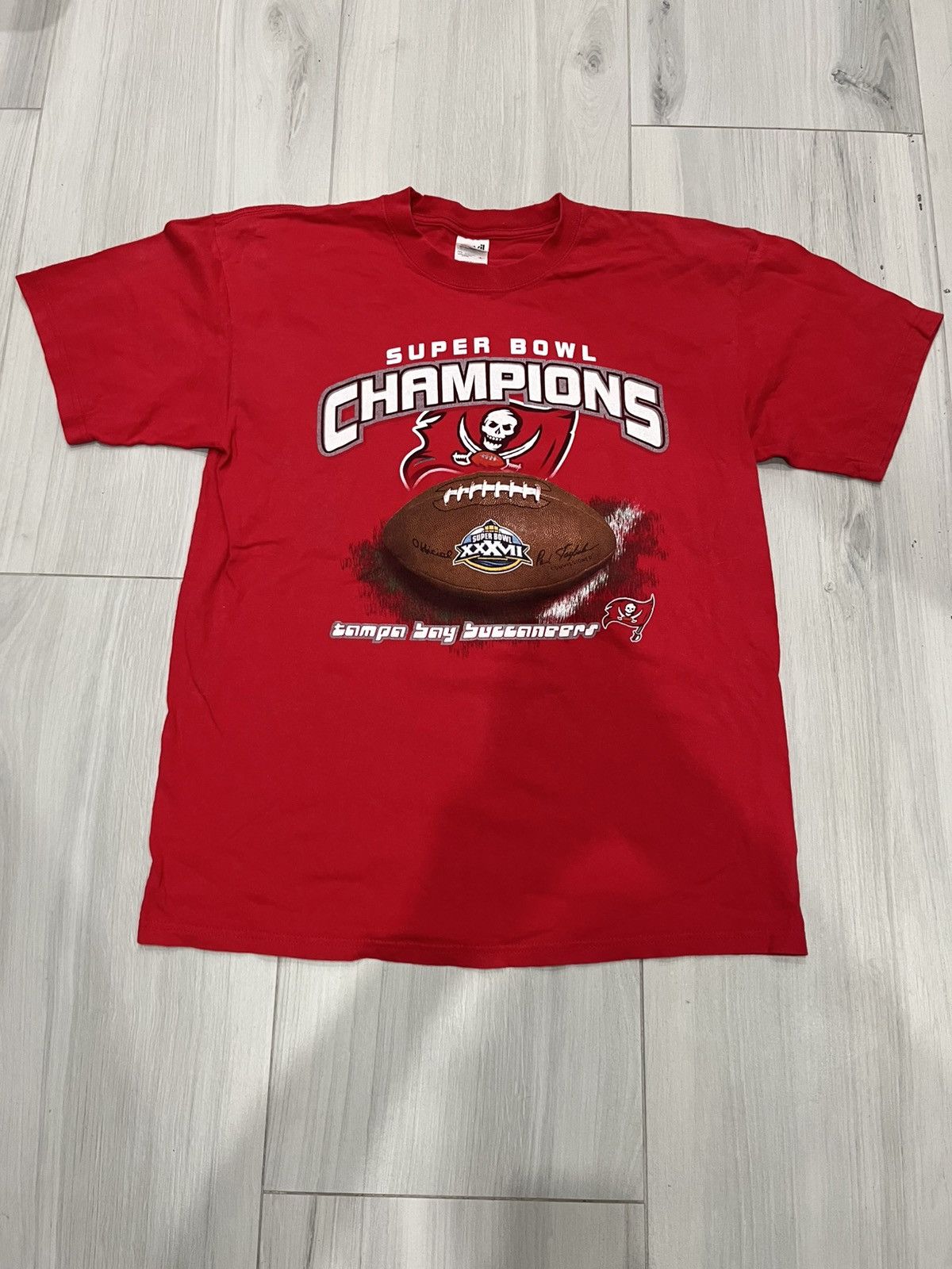 Vintage Super Bowl 37 Tampa Bay tee Size US L / EU 52-54 / 3 - 1 Thumbnail