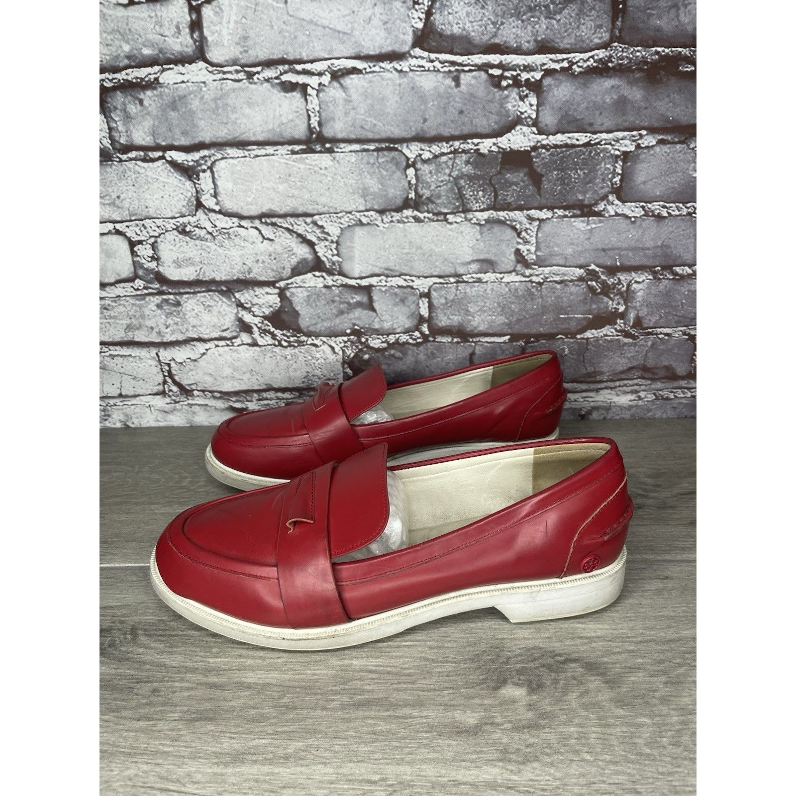 Tory Burch Tory Burch Red Leather Pocket Tee Casual Golf Shoes Women’s Size US 11 / IT 41 - 16 Thumbnail