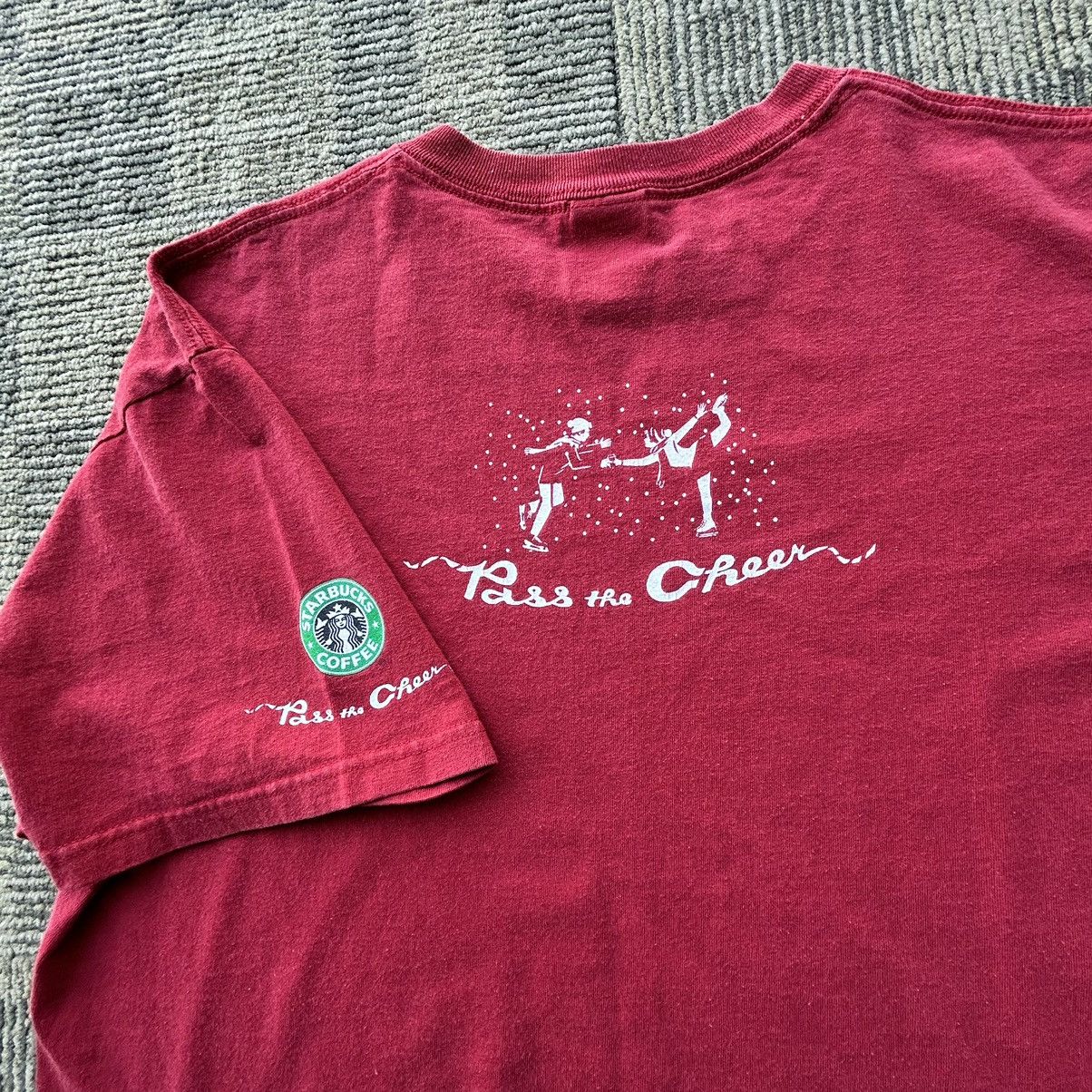 Vintage Vintage Early 2000’s Starbucks “Pass The Cheer” Red T-shirt Size US XL / EU 56 / 4 - 7 Thumbnail