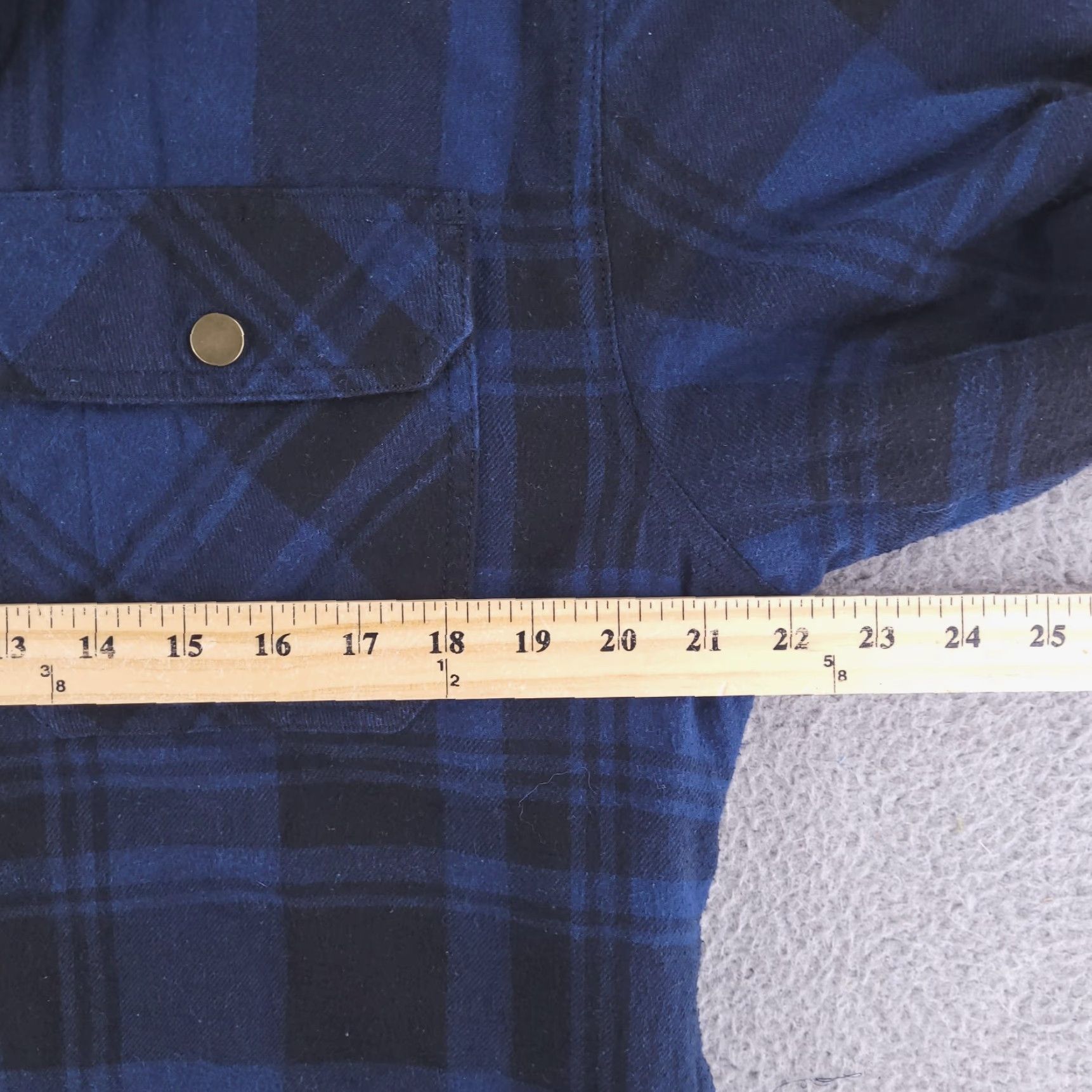 Vintage Field & Stream Jacket Mens Small Flannel Sherpa Fleece Lined Chore Work Zip Bomber Plaid Blue Mens Small Zip Lined Jacket Size US S / EU 44-46 / 1 - 5 Thumbnail