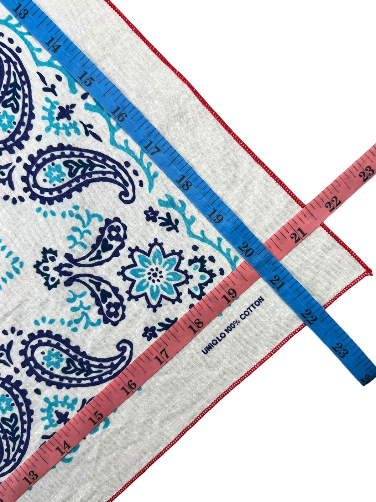 Uniqlo Uniqlo Paislee Handkerchief Neckerchief Bandana Pocketsquare Size ONE SIZE - 5 Thumbnail