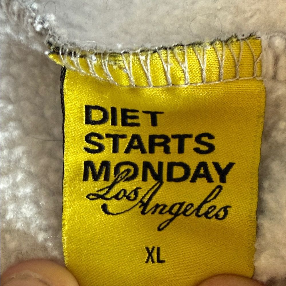 Diet Starts Monday Diet Starts Monday “El Espectacular” Graphic Crewneck Sweat Size US XL / EU 56 / 4 - 6 Thumbnail