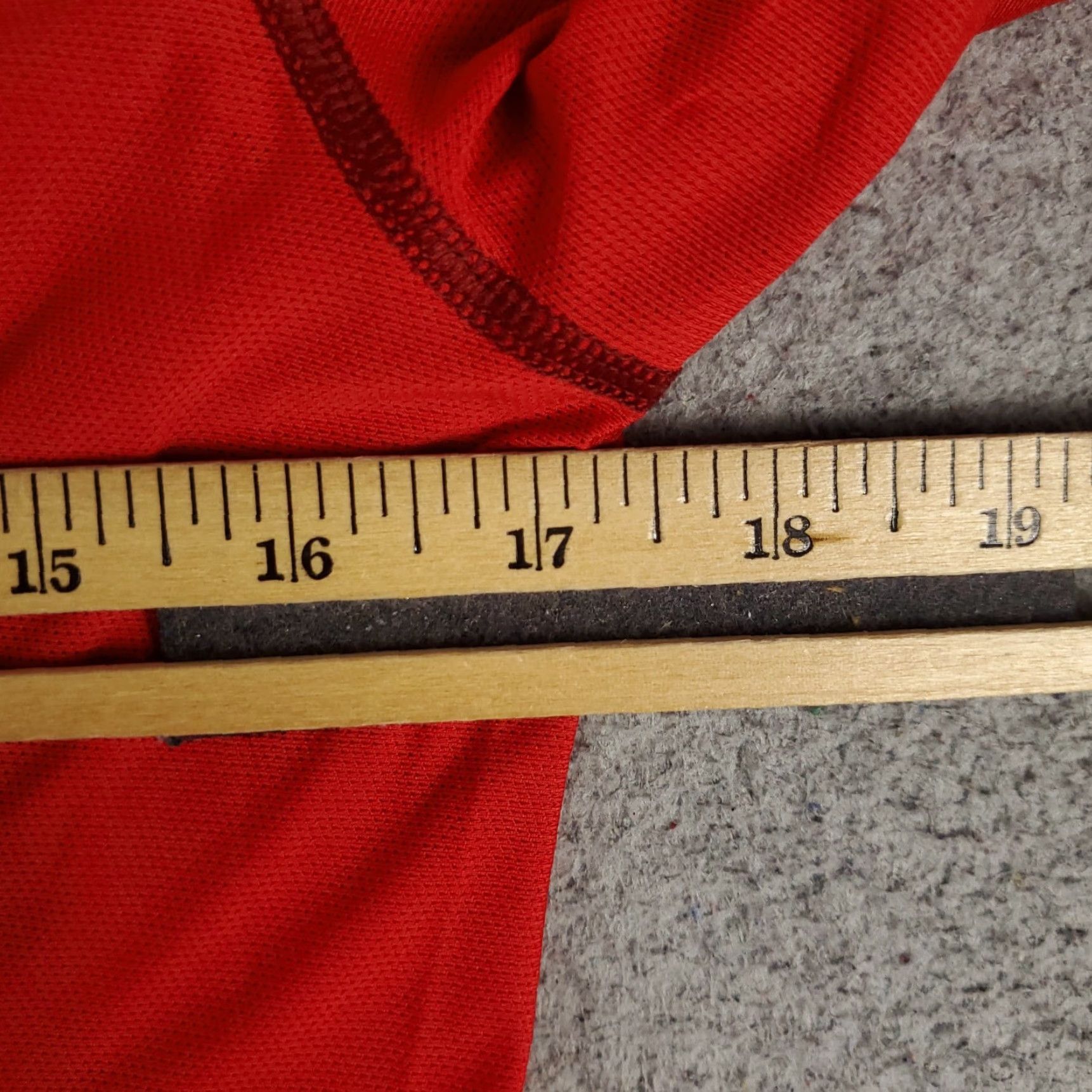 Nike Nike T Shirt Mens Size Small Red Pro Combat Swoosh Training Active Long Sleeve Size US S / EU 44-46 / 1 - 6 Thumbnail
