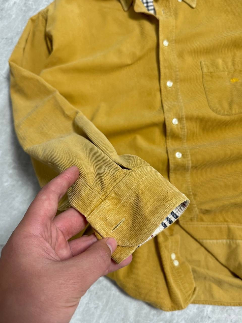 Burberry Burberry Corduroy Button Up Shirt Size US L / EU 52-54 / 3 - 8 Thumbnail