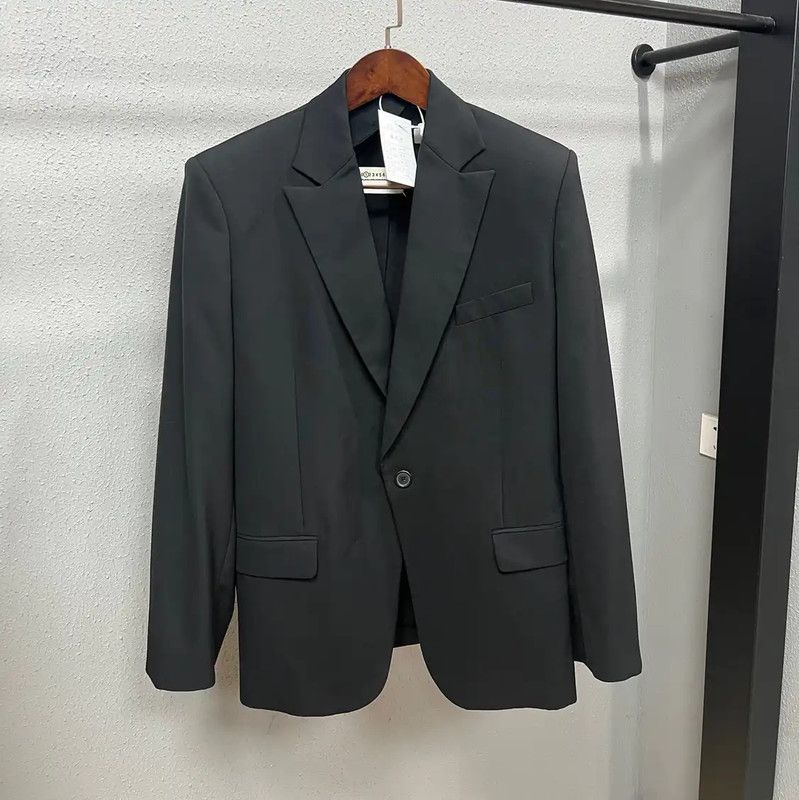 Maison Margiela Maison Margiela Black Wool Women's Jacket 0089 Size S / US 4 / IT 40 - 1 Thumbnail