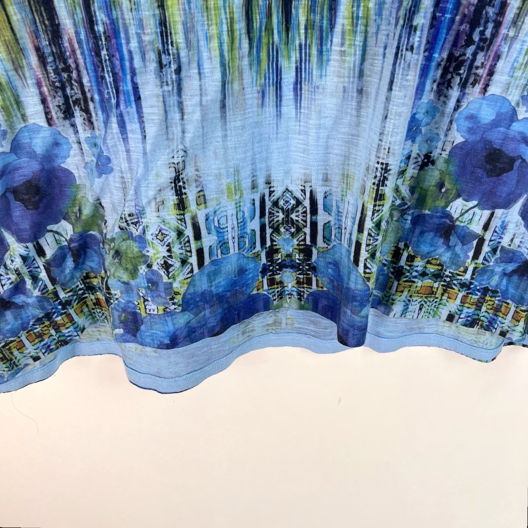 Vintage Cato Floral Embellished Open Sleeve Blouse Women's Size 26 Blue Flowing Poly Size 4XL / US 24-26 - 4 Thumbnail