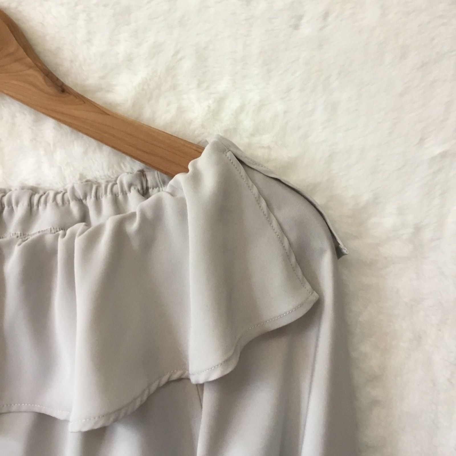 Other Archives Light Gray Off-Shoulder Long-Sleeve Top Size M / US 6-8 / IT 42-44 - 4 Thumbnail