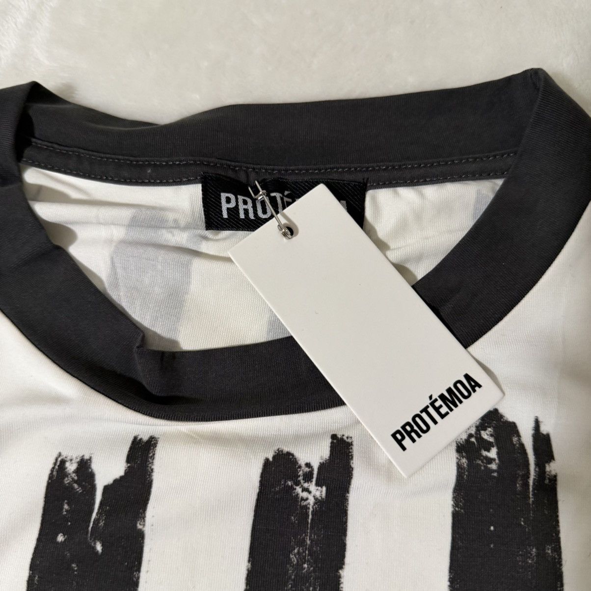 Other PROTÉMOA JERSEY 01 Size US L / EU 52-54 / 3 - 4 Thumbnail