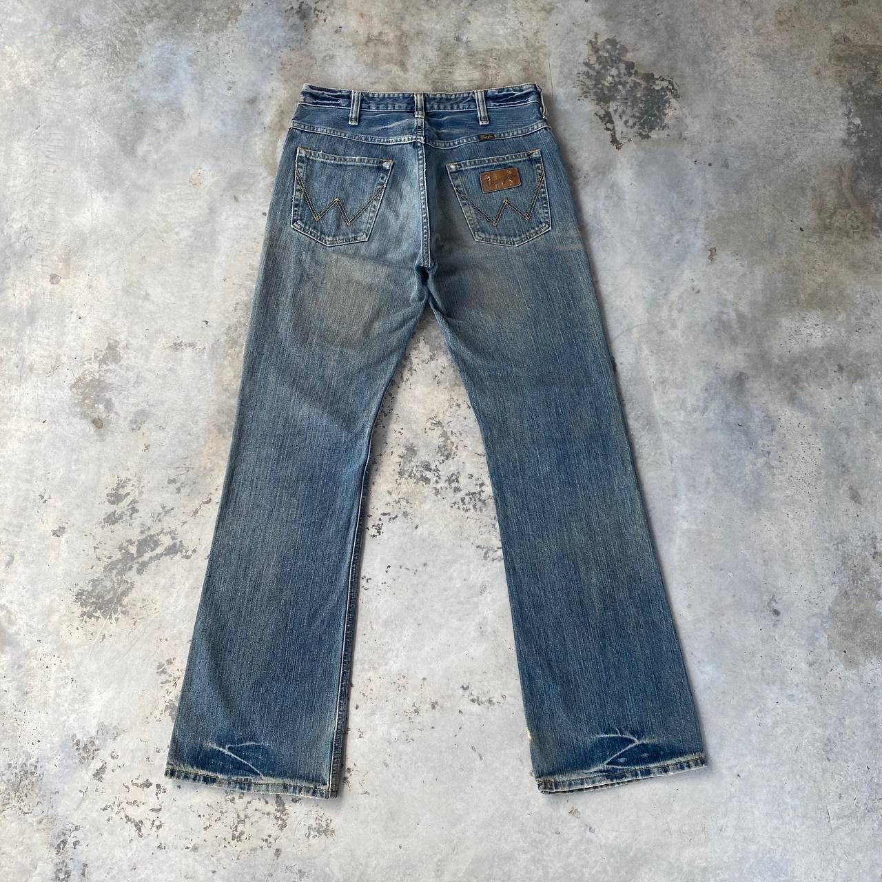 Wrangler VINTAGE WRANGLER 70s STYLE COWBOY BOOTCUT MUDWASH DENIM Size US 30 / EU 46 - 7 Thumbnail