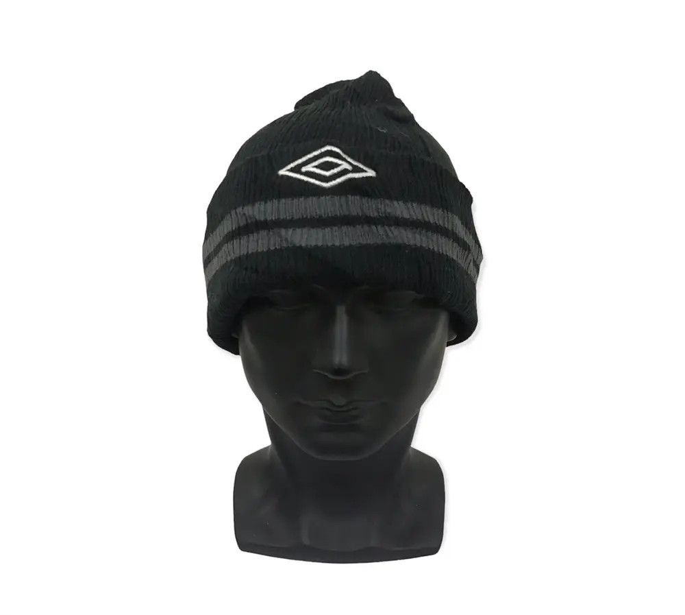 Umbro × Vintage Umbro Plain Beanie Hat Size ONE SIZE - 1 Thumbnail
