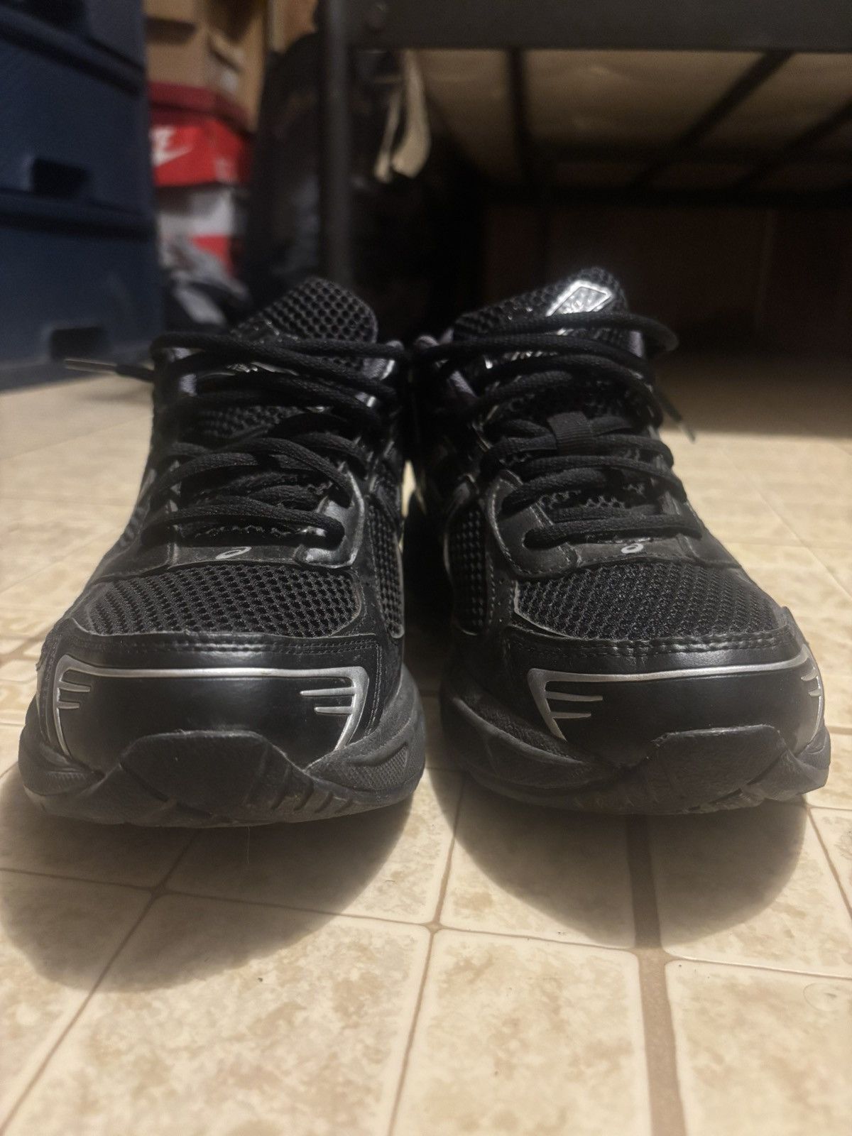 Asics Black Pure Silver Asics Size US 9.5 / EU 42-43 - 2 Thumbnail