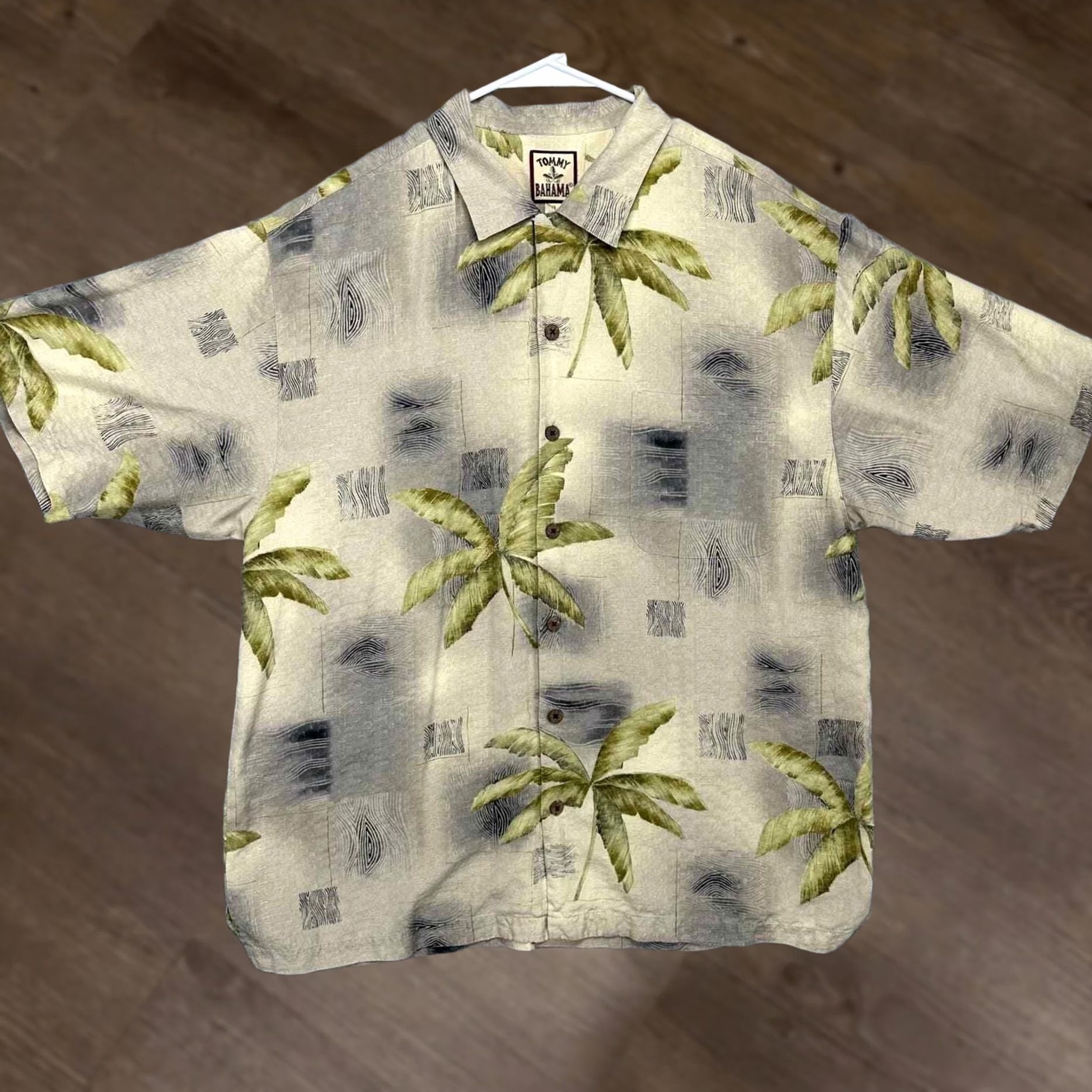 Tommy Bahama VINTAGE? No — Tommy Bahama Hawaiian Shirt Mens Large 100% Silk Short Sleeve Button-Up Palm Tree Print Yellow Collared Spread Casual Summer Men Size US L / EU 52-54 / 3 - 1 Thumbnail
