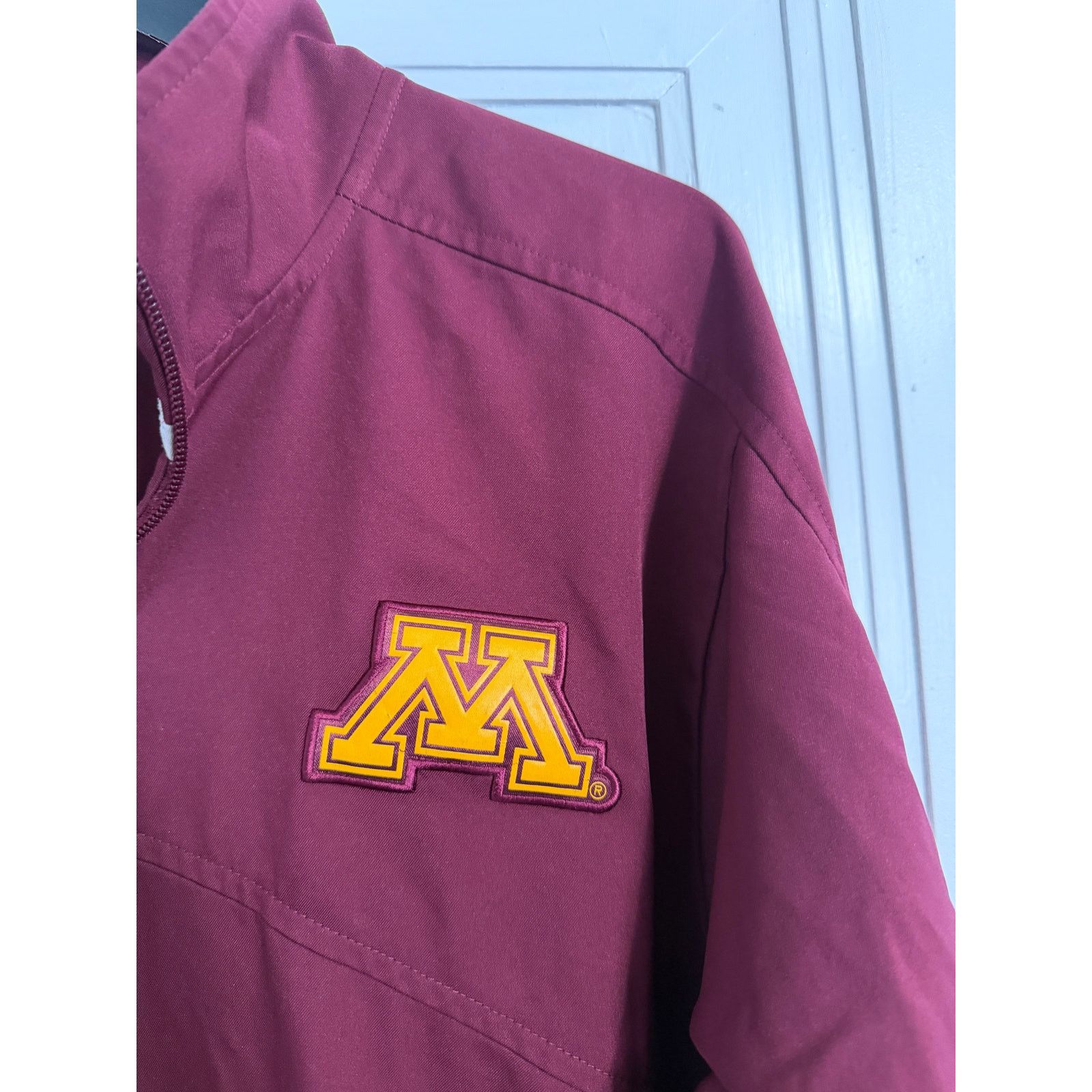 Nike Minnesota Gophers Nike Full-Zip Windbreaker Men's Size Large Size US L / EU 52-54 / 3 - 3 Thumbnail
